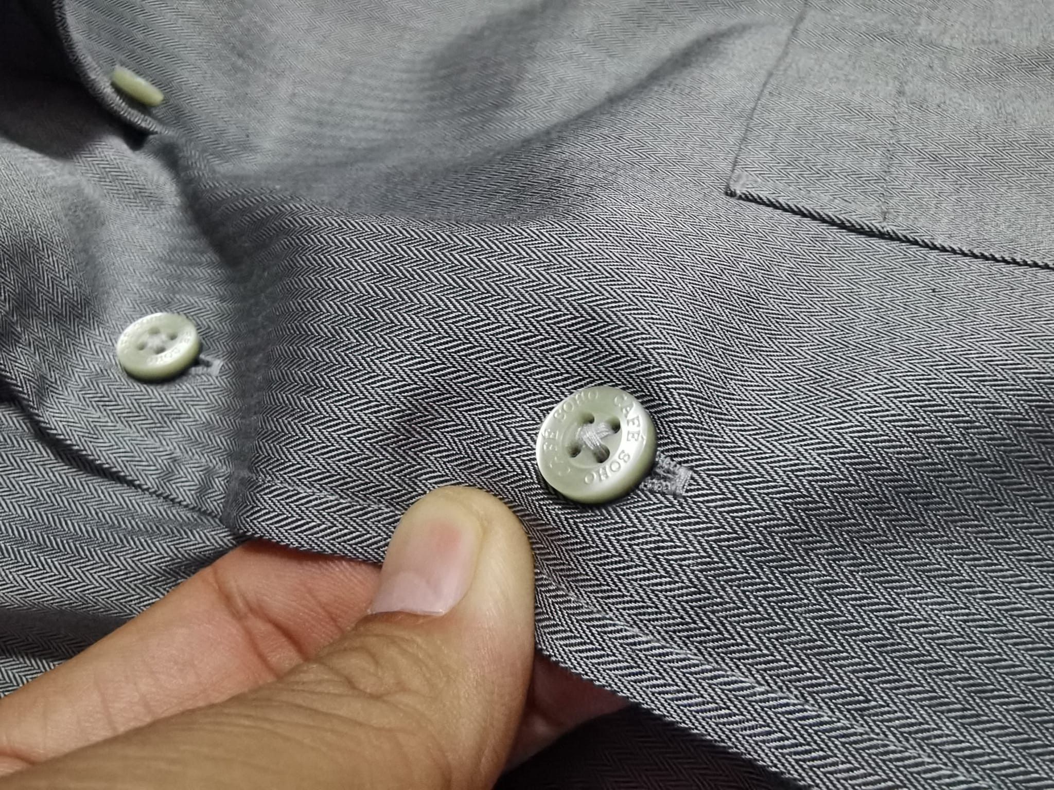 Japanese Brand CAFE SOHO easy care cotton buttons up S 2116 Size US S / EU 44-46 / 1 - 8 Thumbnail