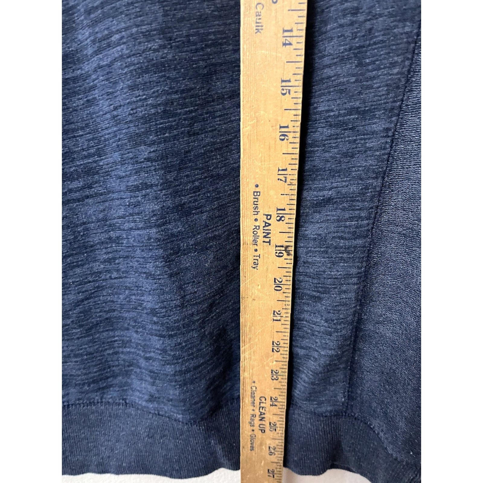 Champion Champion Sweatshirt Men Small Blue Solid Crewneck Adult Pullover Size US S / EU 44-46 / 1 - 4 Thumbnail