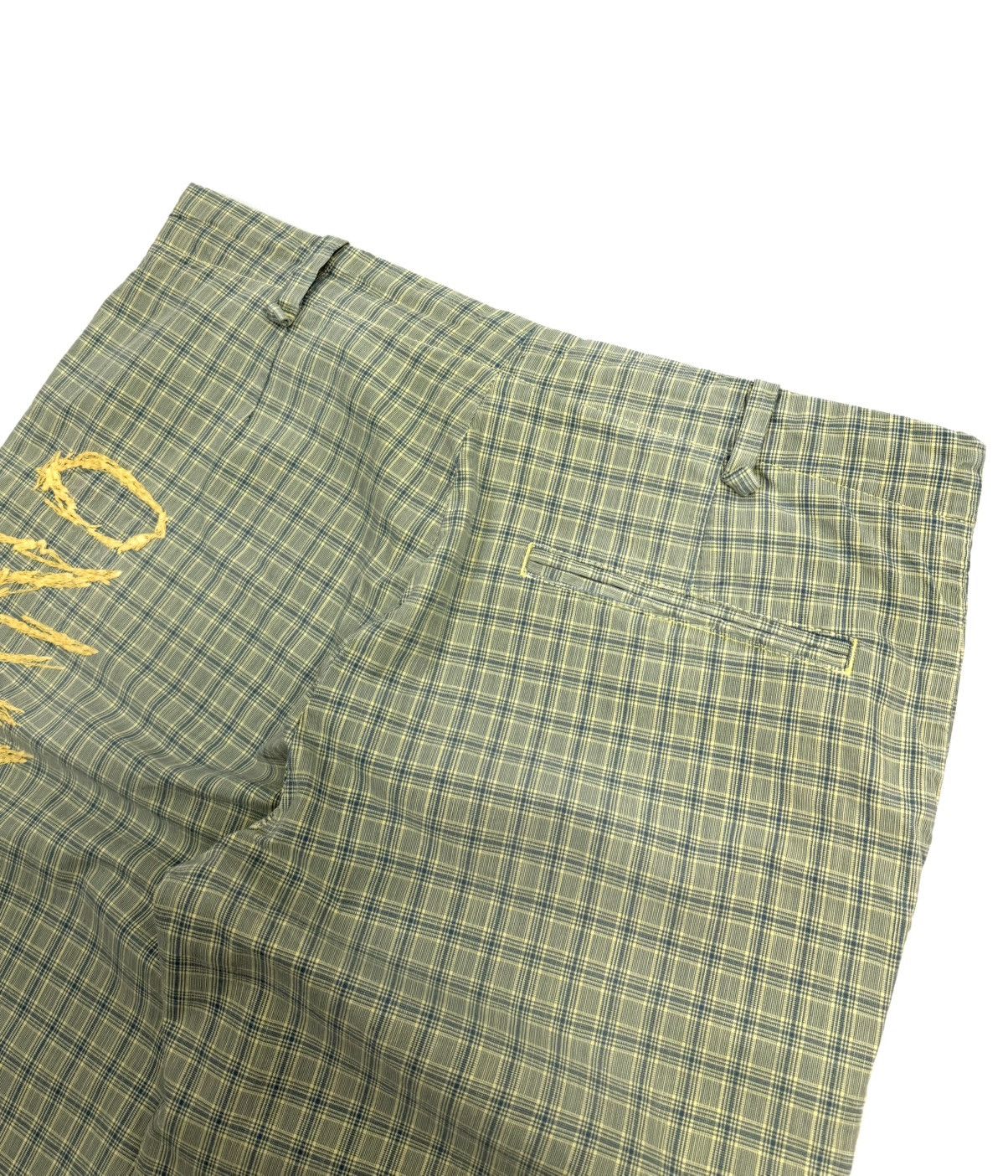 John Galliano John Galliano Embroidered Logo Shorts Italy Archive Punk Size US 32 / EU 48 - 10 Thumbnail