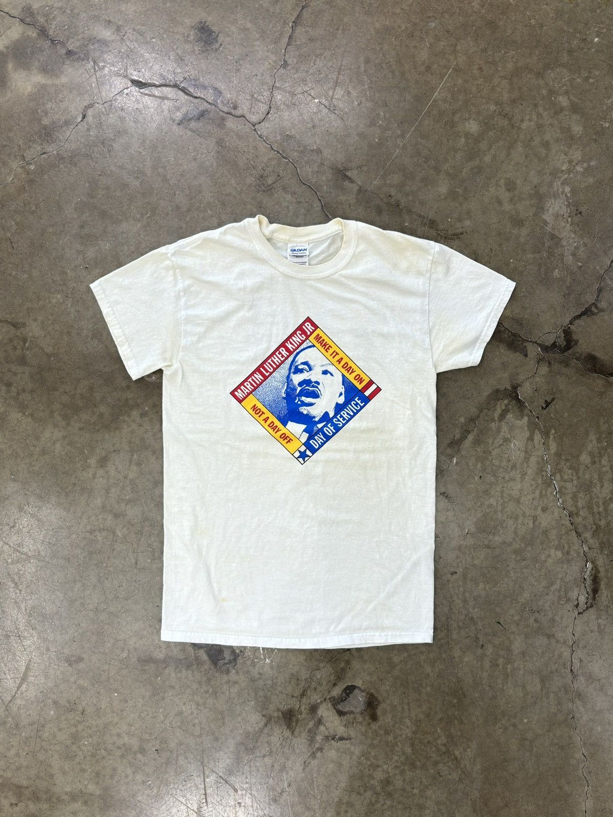 Vintage Vintage MLK make it a Day on Not a Day off Tee Small Size US S / EU 44-46 / 1 - 2 Thumbnail