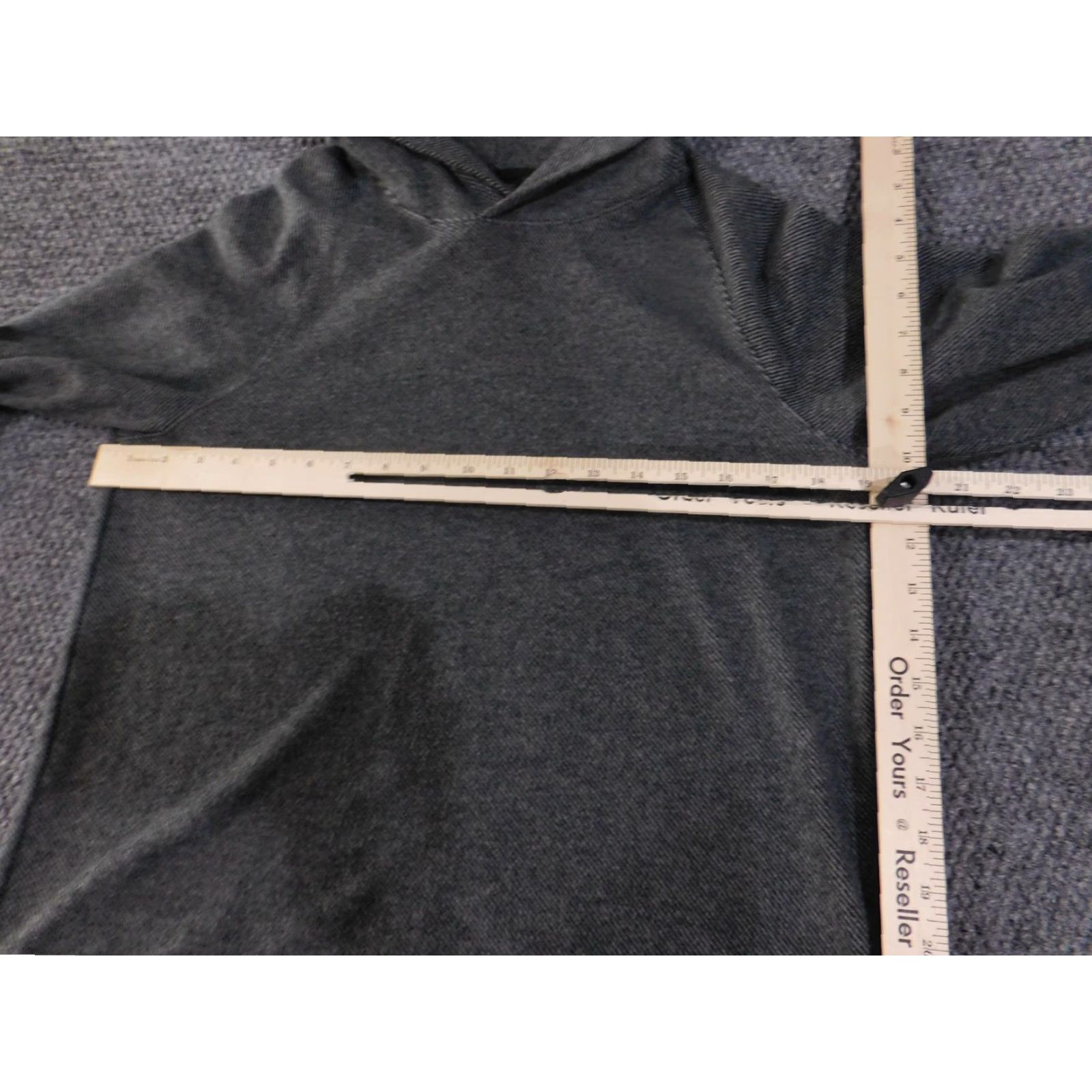 Vince Vince Hoodie Sweater Womens Small Modal Blend Pullover Lightweight Casual Soft T Gray Raglan Sleeve V-Neck Logo Size S / US 4 / IT 40 - 4 Thumbnail