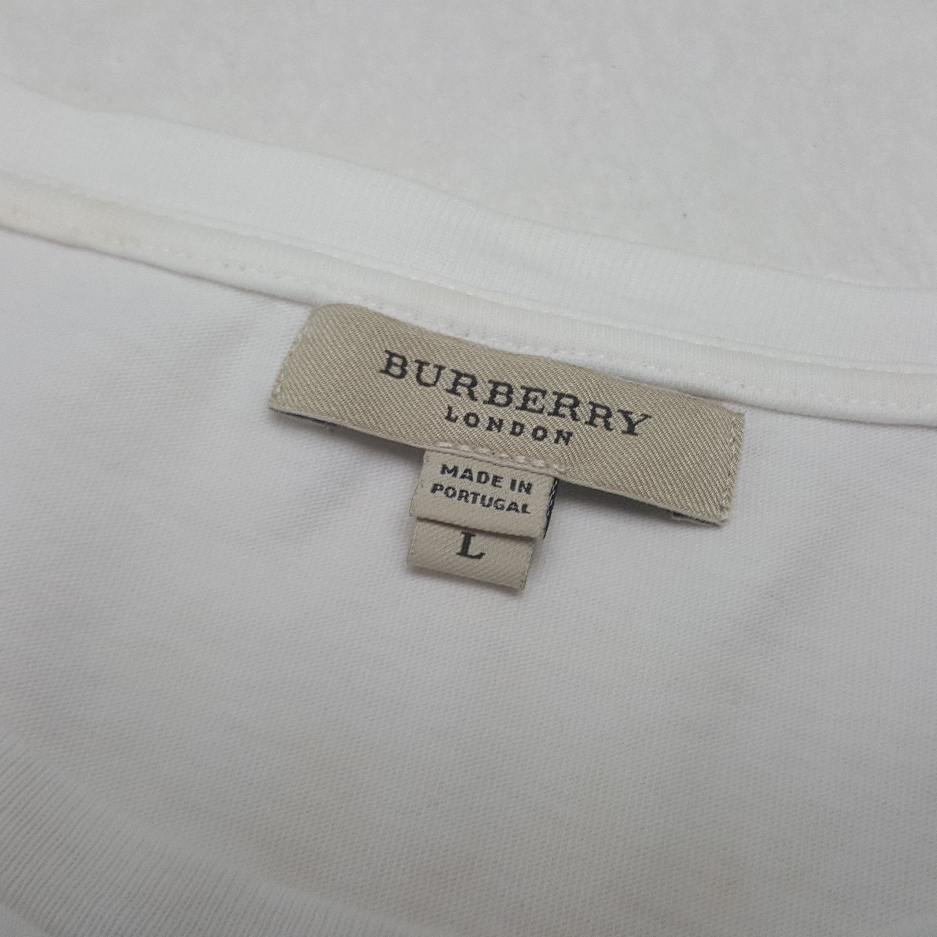 Burberry Burberry London Custom Spell Out Nova Check Patch Tshirt Size US M / EU 48-50 / 2 - 5 Thumbnail