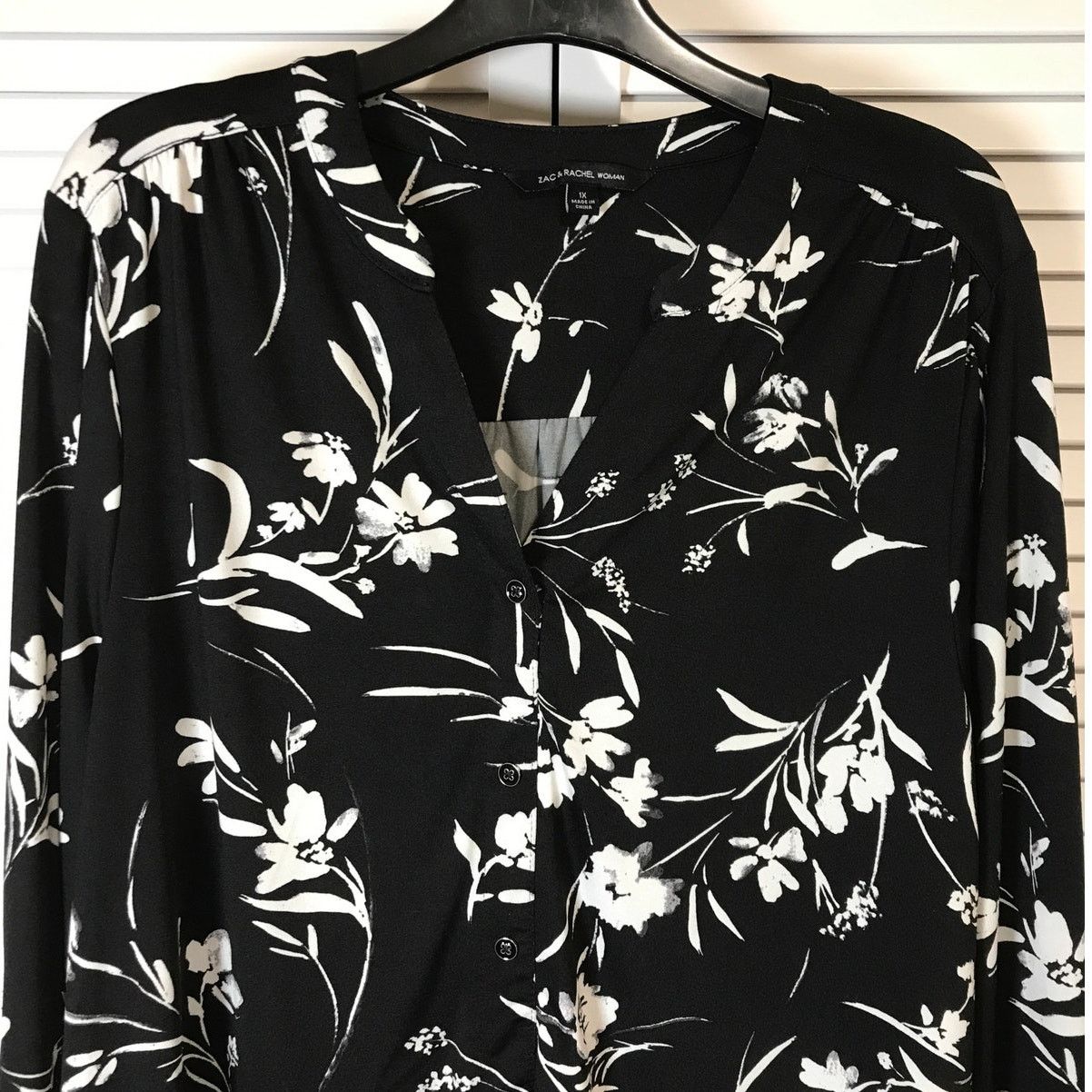 Other Zac & Rachel Floral V-neck Long Sleeve Blouse 1X Size XL / US 12-14 / IT 48-50 - 6 Thumbnail