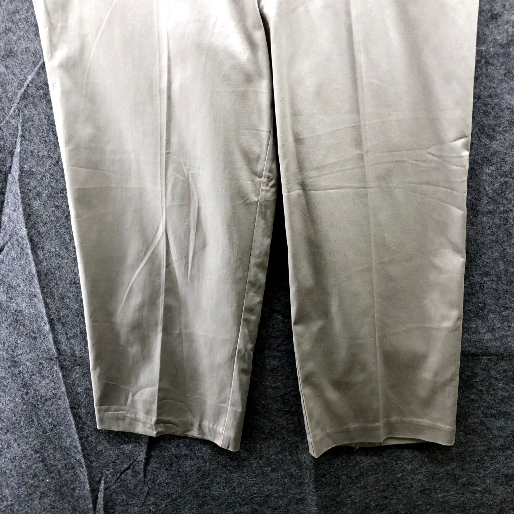 Vintage NWT Kohls 212 Collection Essential Capri Womens 4 Khaki Beige Lightweight Capri Pants Size ONE SIZE - 4 Thumbnail