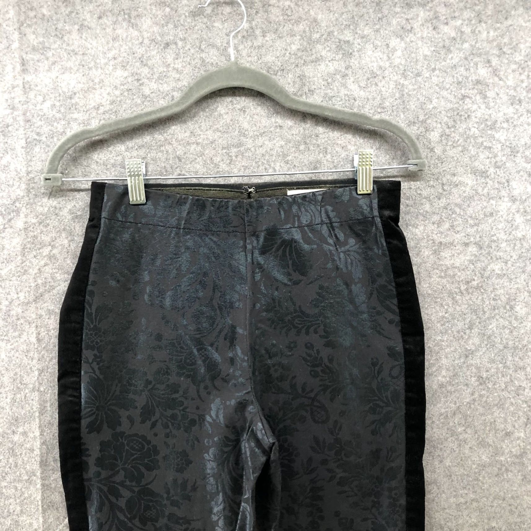 Anthropologie Anthropologie The Essential Skinny Pants Womens 2 Black Jacquard Velvet Floral Cotton Blend Back Zip Slim Skinny Ankle Pant Womens Size 26" / US 2 / IT 38 - 3 Thumbnail