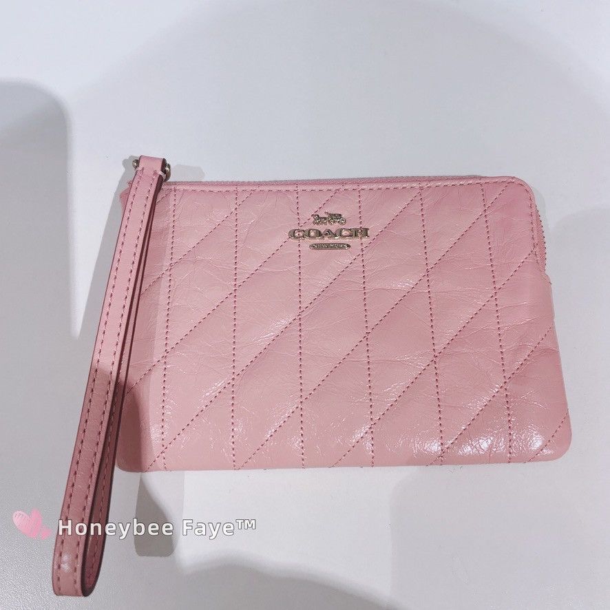 Coach Corner Zip Wristlet With Quilting CEF80 Size ONE SIZE - 1 Thumbnail