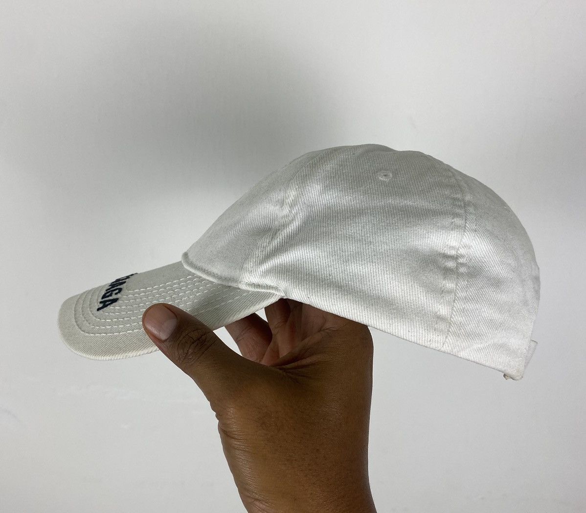 Balenciaga Balenciaga Embroidered Cap Size ONE SIZE - 2 Thumbnail