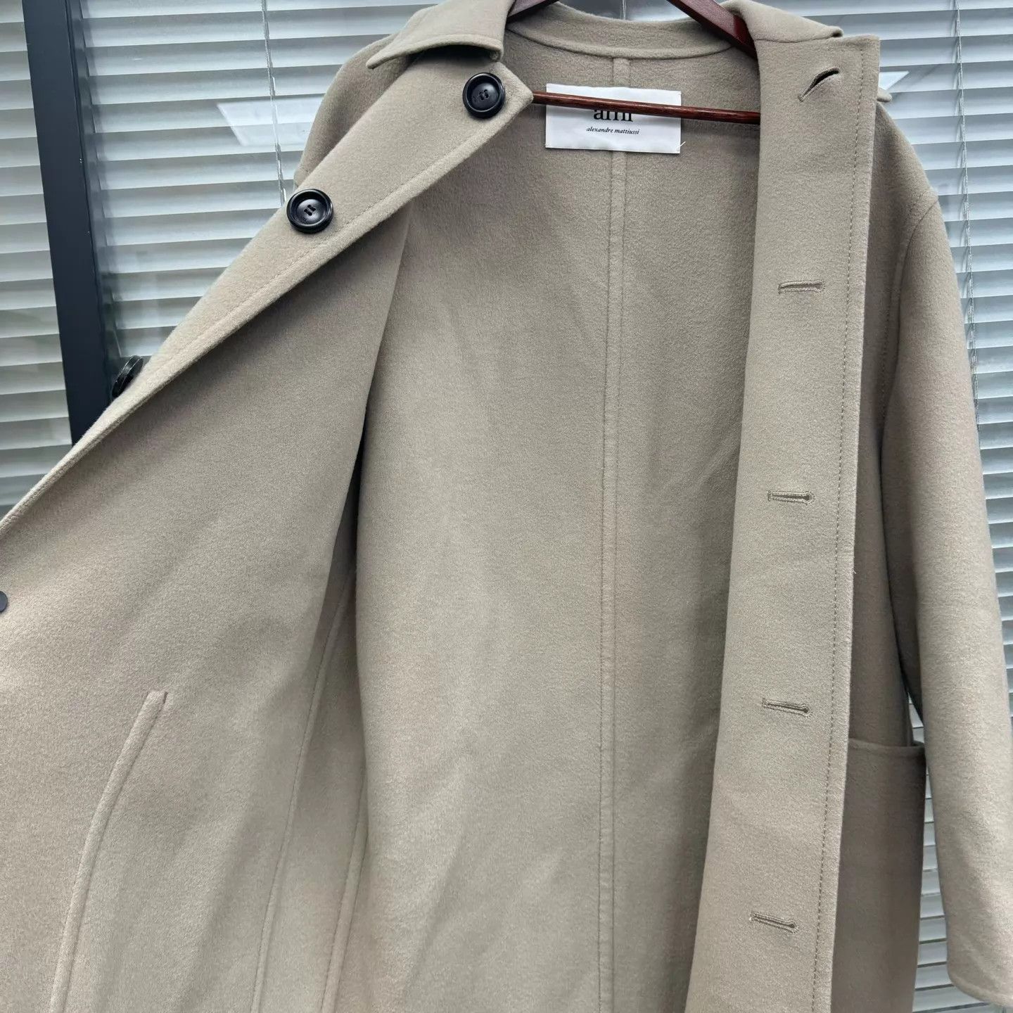AMI ami men's chestnut overcoat 44 like new Size US S / EU 44-46 / 1 - 4 Thumbnail