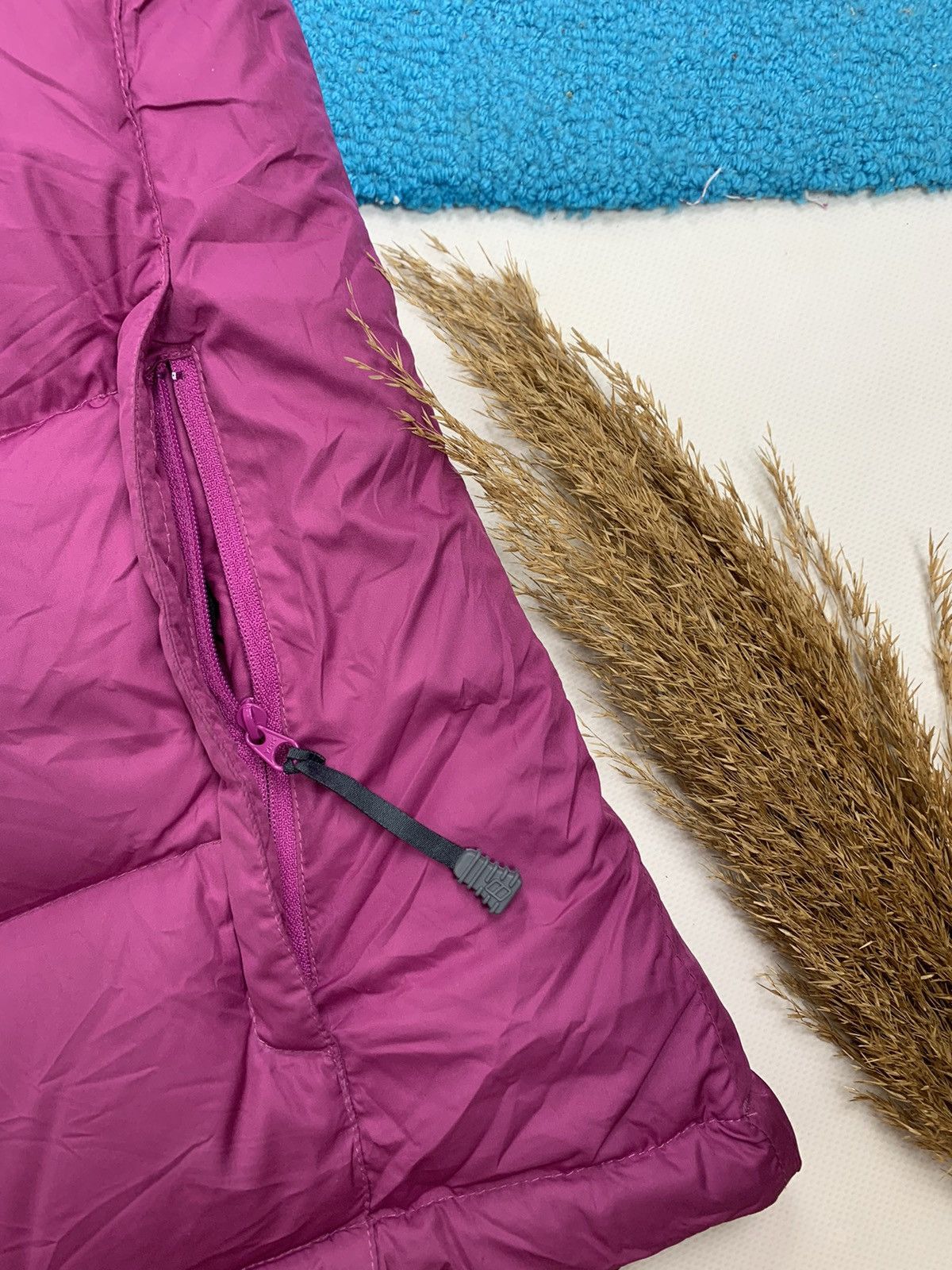 Berghaus Berghaus Pink Down 700 Vest Size S / US 4 / IT 40 - 14 Thumbnail