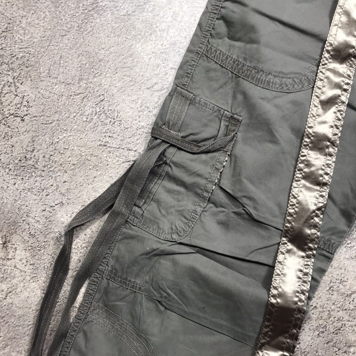 Vintage Vintage 90s Japan Baggy Cargo Pants Distressed Workwear 28 Size 28" / US 6 / IT 42 - 3 Thumbnail