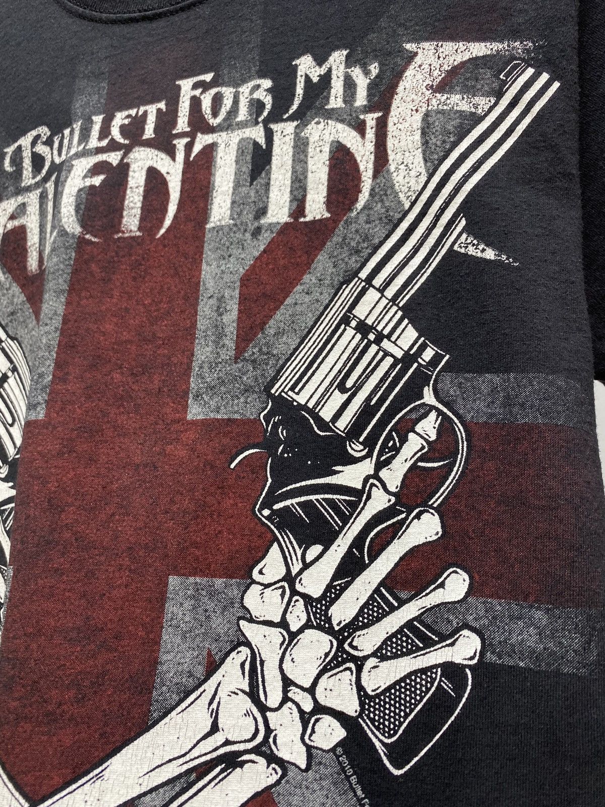 Band Tees × Vintage 00s Vintage Bullet For My Valentine Skull Guns T-Shirt Size US M / EU 48-50 / 2 - 13 Thumbnail