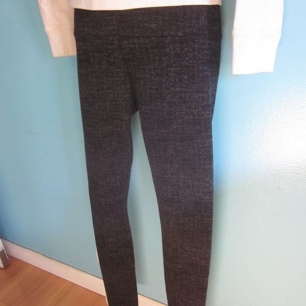 Other Lysse Gray Black Patterned Crop Classic Leggings Size S Size 26" / US 2 / IT 38 - 7 Thumbnail