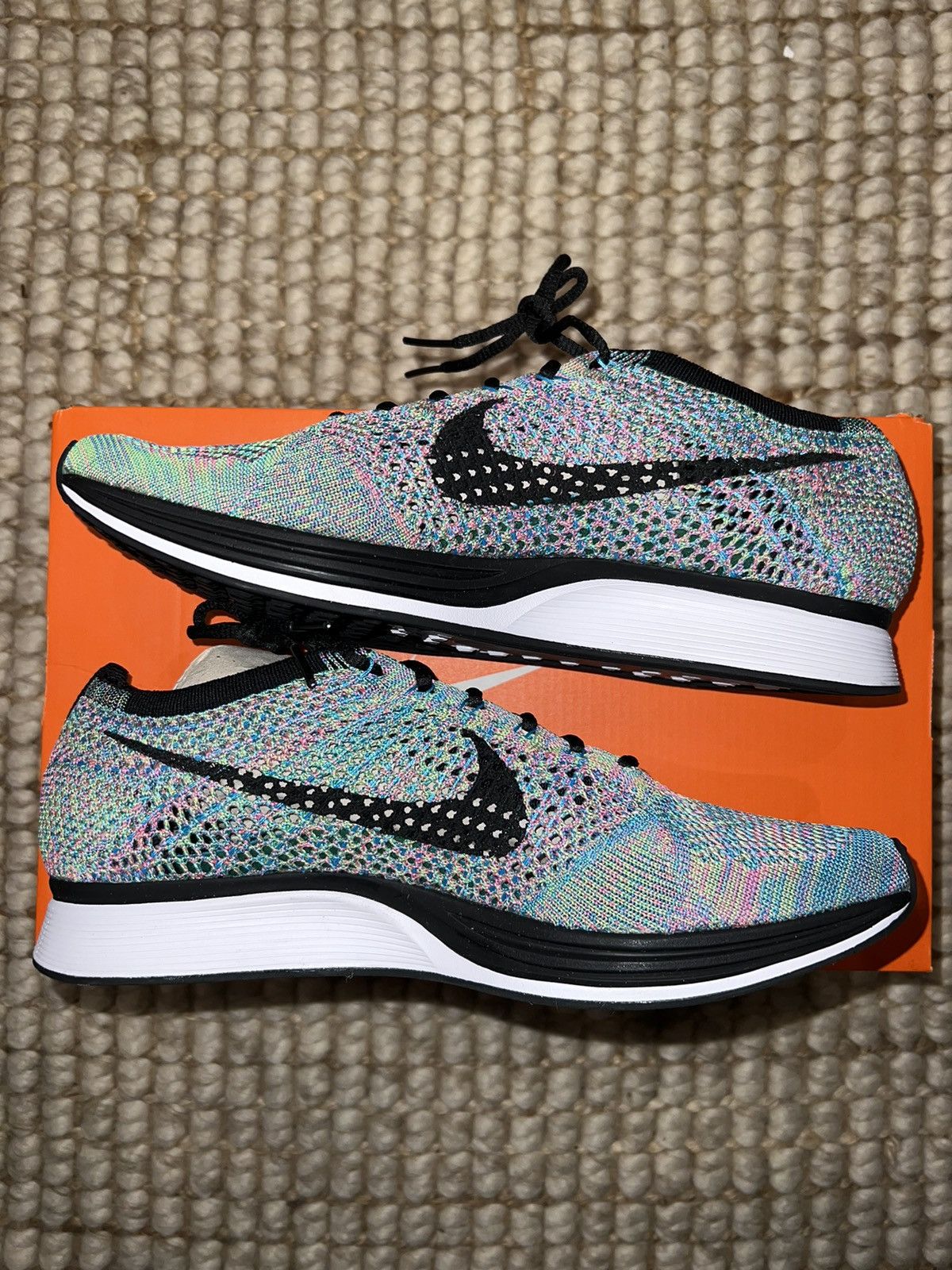 Nike Nike Flyknit Racer Multi-Color 2.0 Size US 9 / EU 42 - 2 Thumbnail