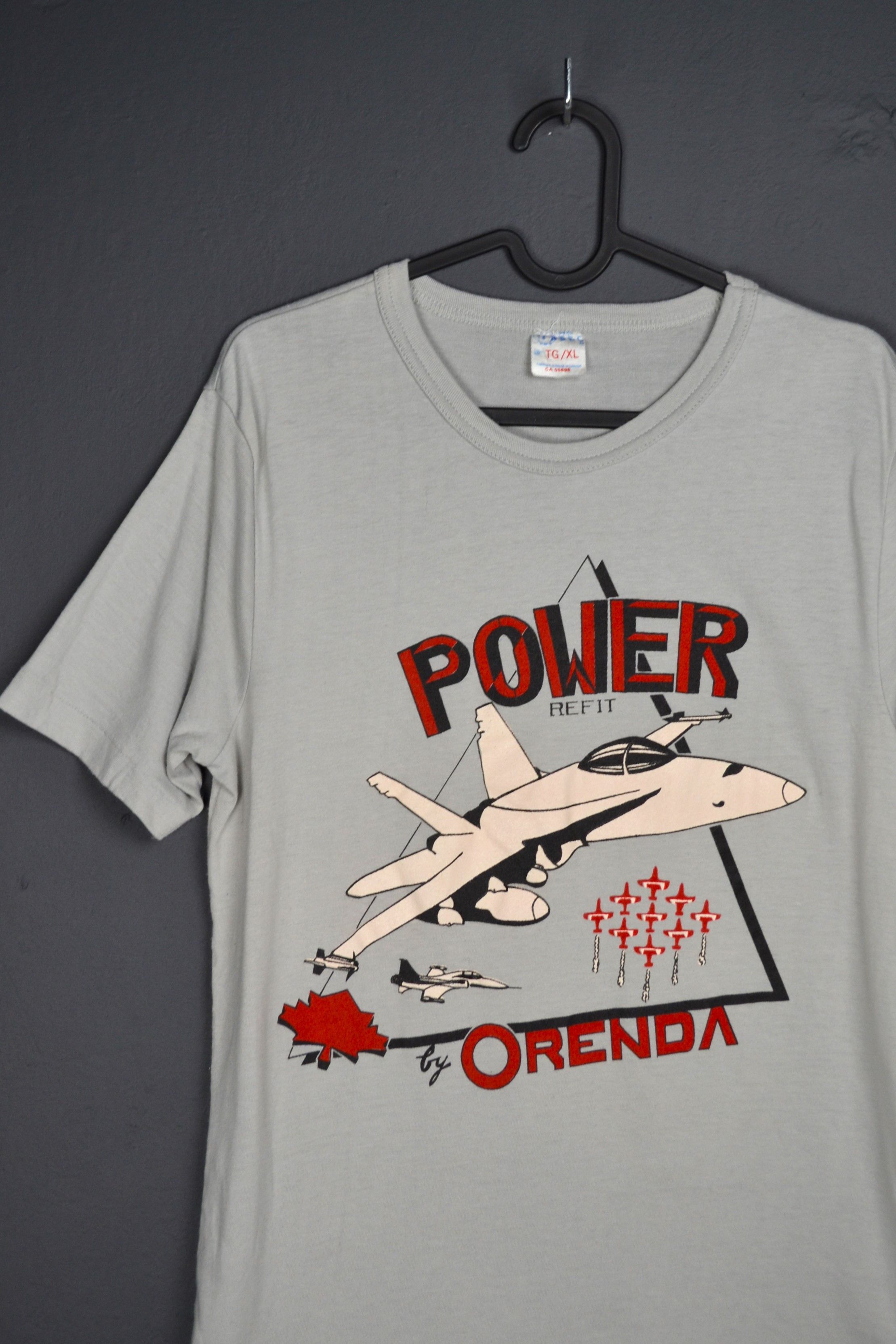 Vintage Vintage Orenda Snowbirds T-shirt Military Plane S XL 80s Size US XS / EU 42 / 0 - 1 Thumbnail
