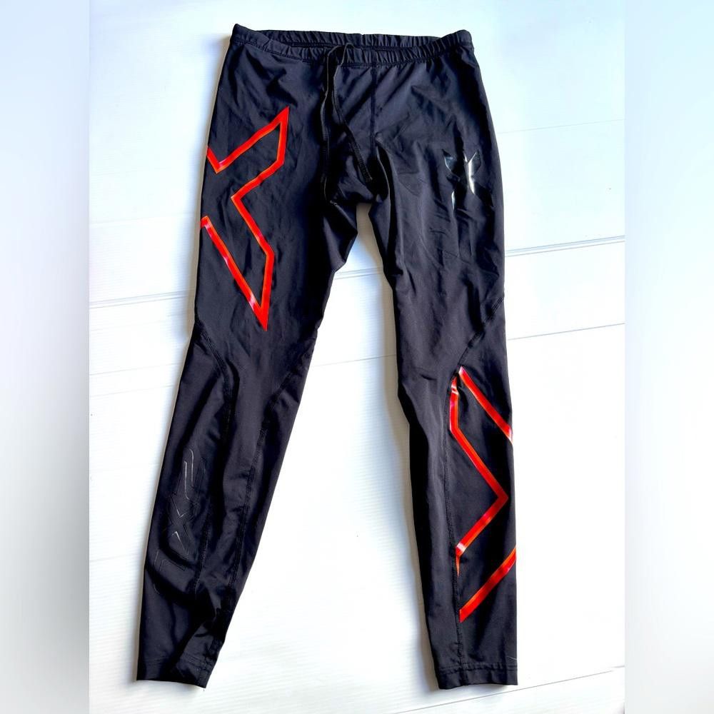 2XU 2XU Women's Track Pants black and red Size 36" / US 14 / IT 50 - 1 Thumbnail