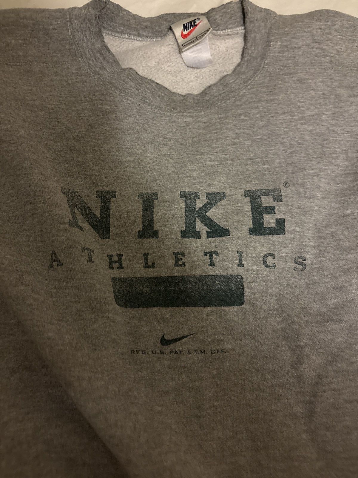 Nike Vintage Faded Logo Nike Crewneck Sweater Made in USA Size US L / EU 52-54 / 3 - 2 Thumbnail