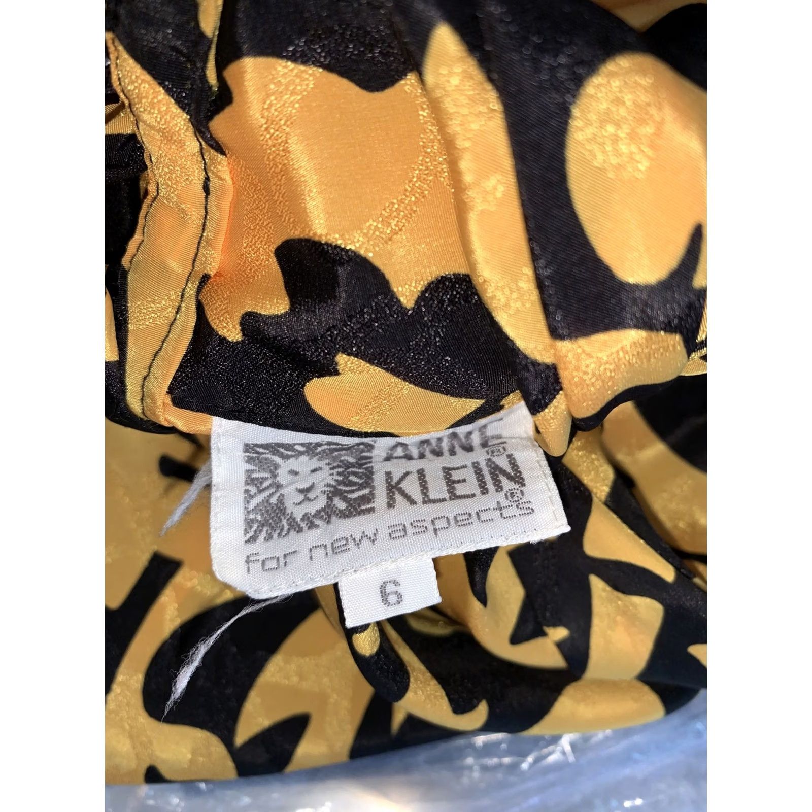 Anne Klein VINTAGE Ann Klein For New Concepts Gold/Black High Neck Blouse Top Sz 6 Womens Blouse Gold Black 1980s Size M / US 6-8 / IT 42-44 - 7 Thumbnail