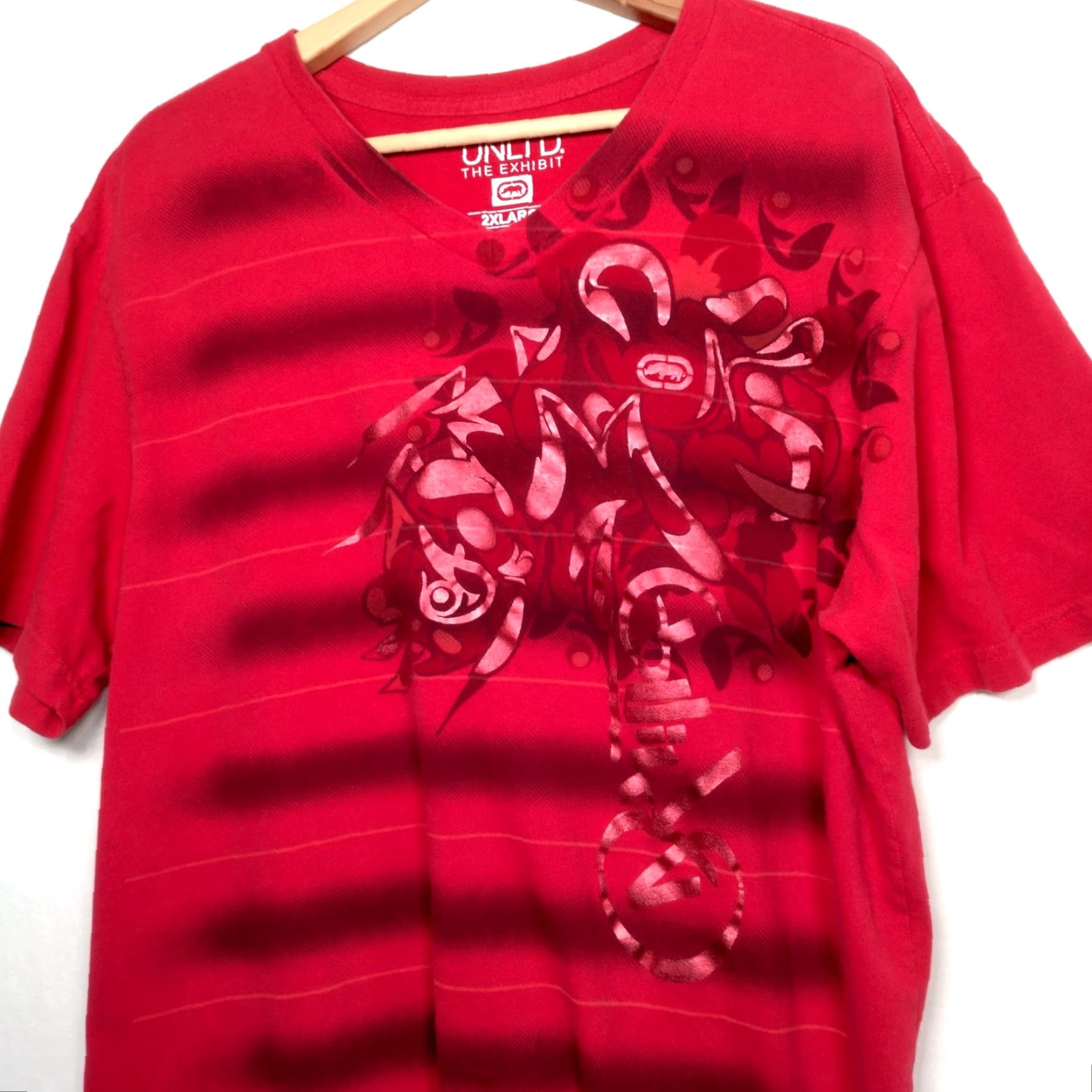 Ecko Unltd. VINTAGE Ecko Unltd The Exhibit Shirt Men 2XL Red Stripe V-Neck Foil Graphic Rhino Logo Graphic Print Shirt Men Size US XXL / EU 58 / 5 - 2 Thumbnail