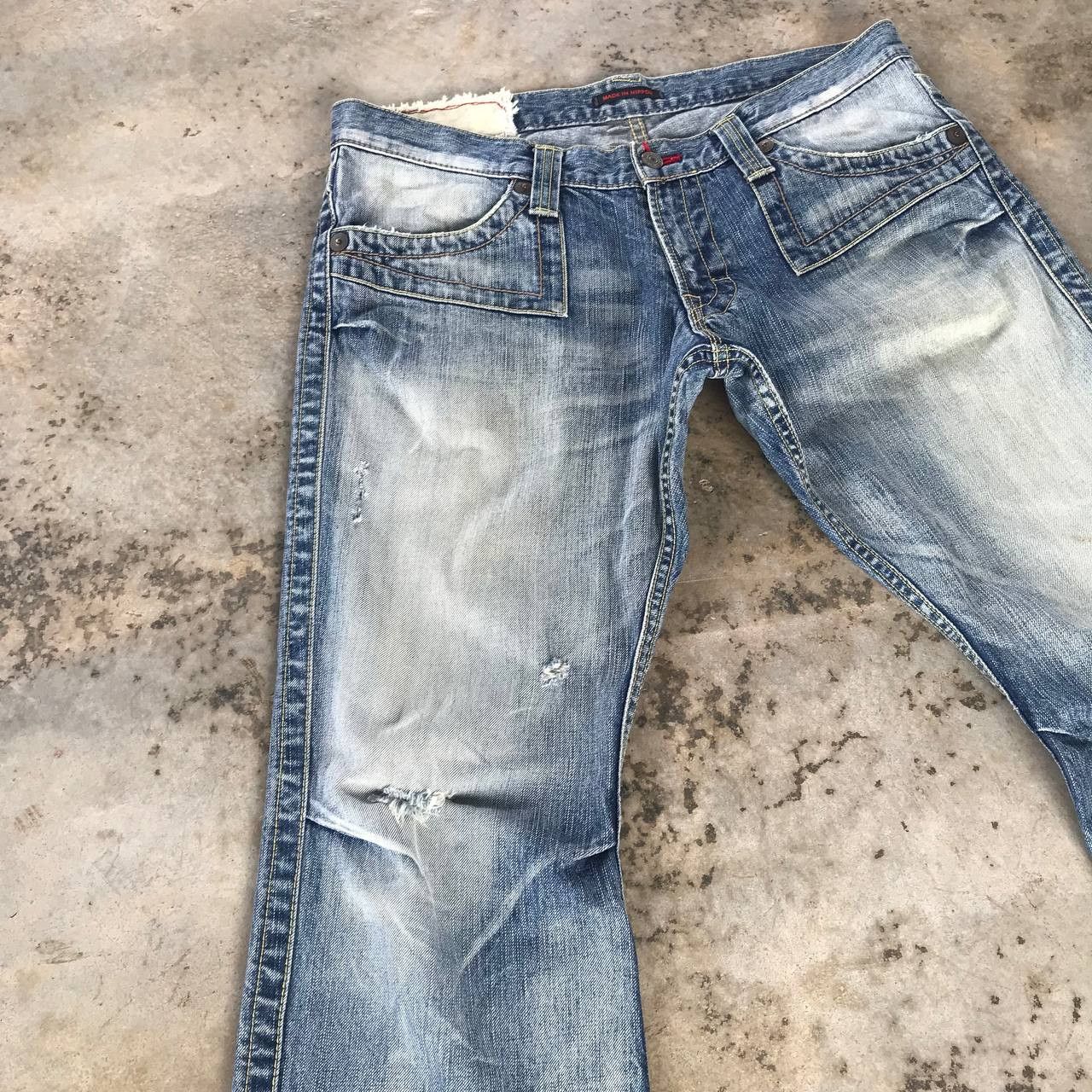 Other FLARED BLUEWAY JAPAN DISTRESSED LOWRISE DENIM W33x33 Size US 33 - 12 Thumbnail