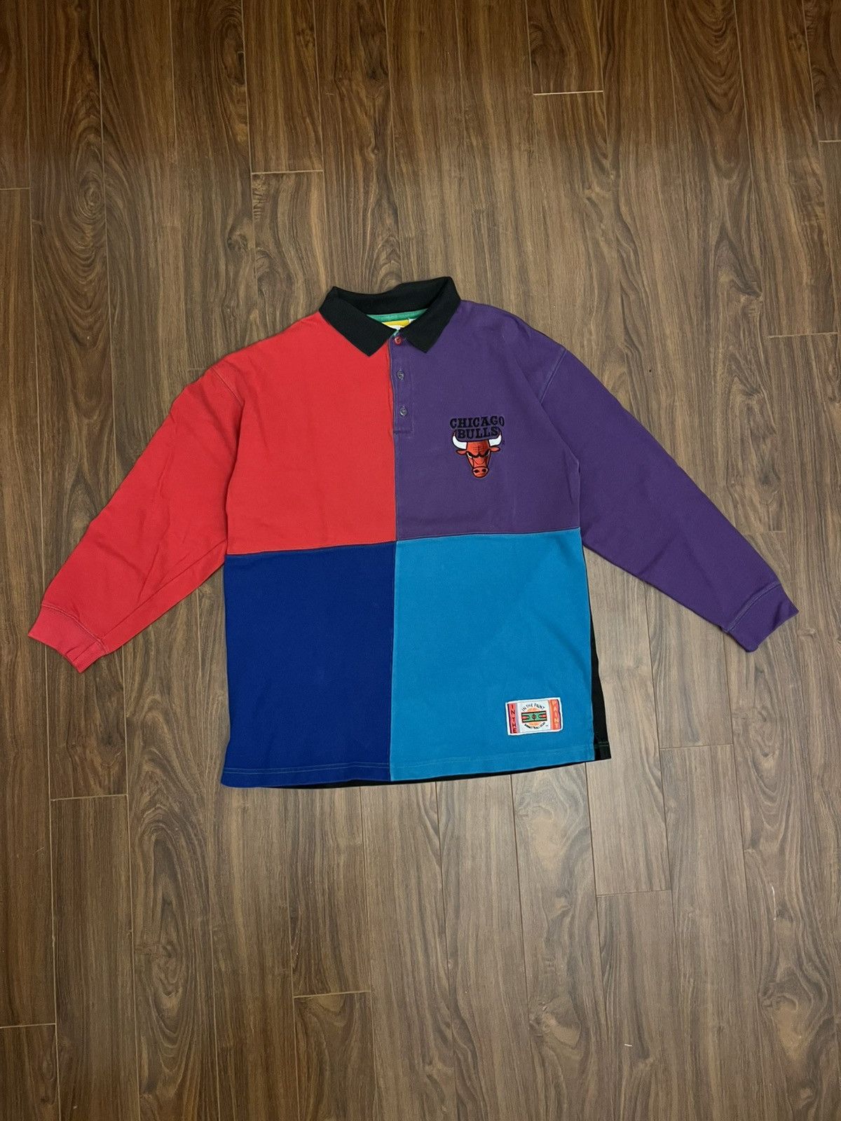 NBA Vintage 90s In The Paint Chicago Bulls Colour-Blocked Polo Size US M / EU 48-50 / 2 - 1 Thumbnail