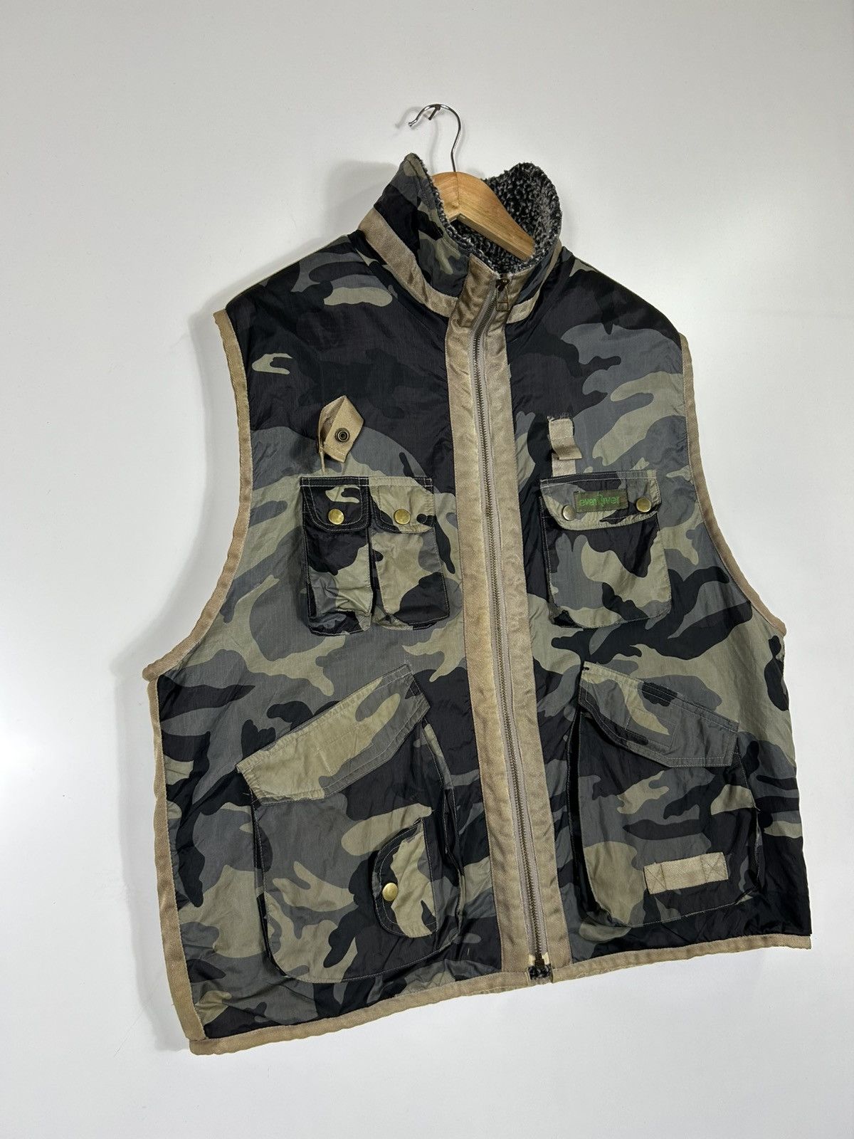 Vintage ⚡️Vintage Even River Fleece Camo Multi Pocket Vest Size US L / EU 52-54 / 3 - 2 Thumbnail