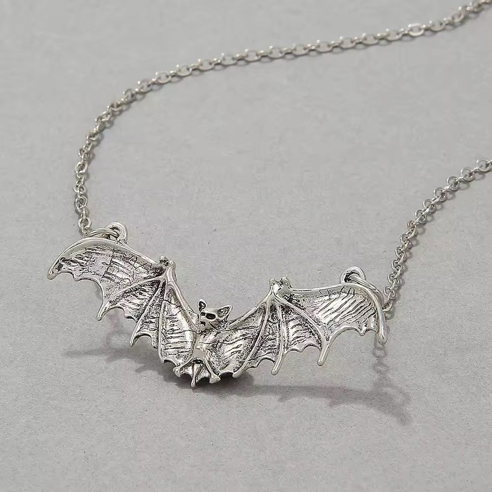 Vintage Gothic Punk Bat Chain Punk Necklace Size ONE SIZE - 2 Thumbnail