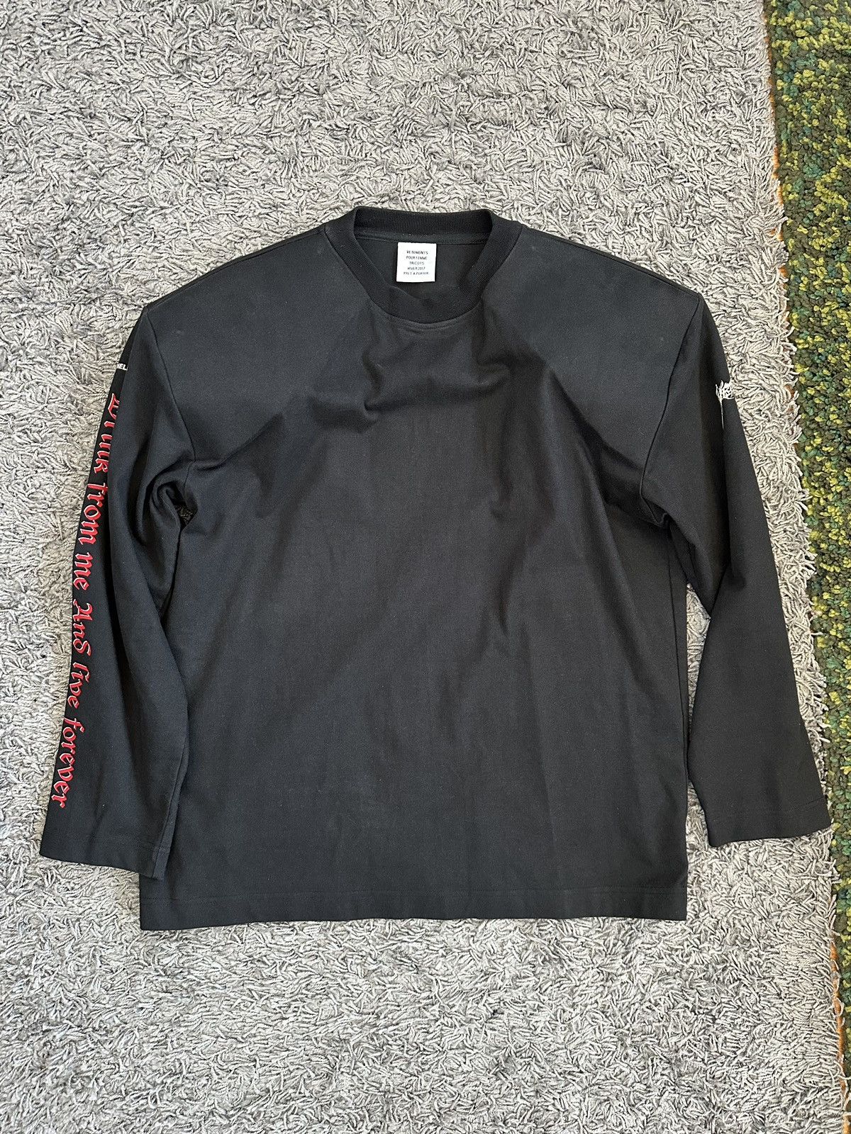 Vetements vetements TFD SHIRT shoulder padded Size US S / EU 44-46 / 1 - 2 Thumbnail