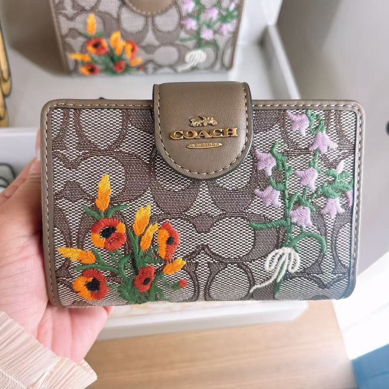 Coach Medium Corner Zip Wallet With Floral Embroidery CEC32 Size ONE SIZE - 1 Thumbnail