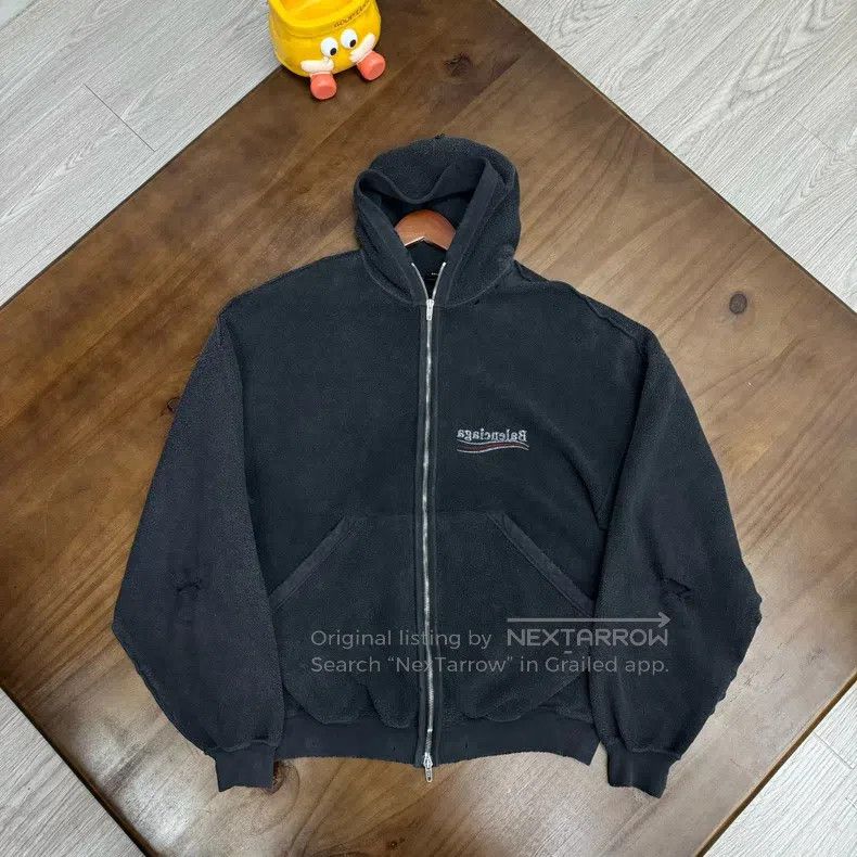 Balenciaga Balenciaga Reversible logo distressed zipper jacket Size US L / EU 52-54 / 3 - 1 Thumbnail