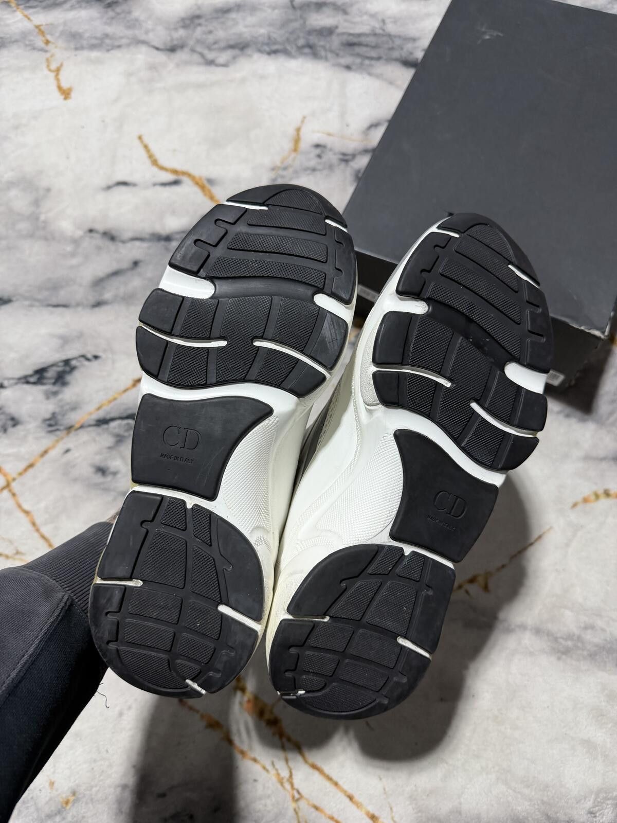 Dior Dior B22 Triple White Silver - Sz10US Size US 10 / EU 43 - 6 Thumbnail