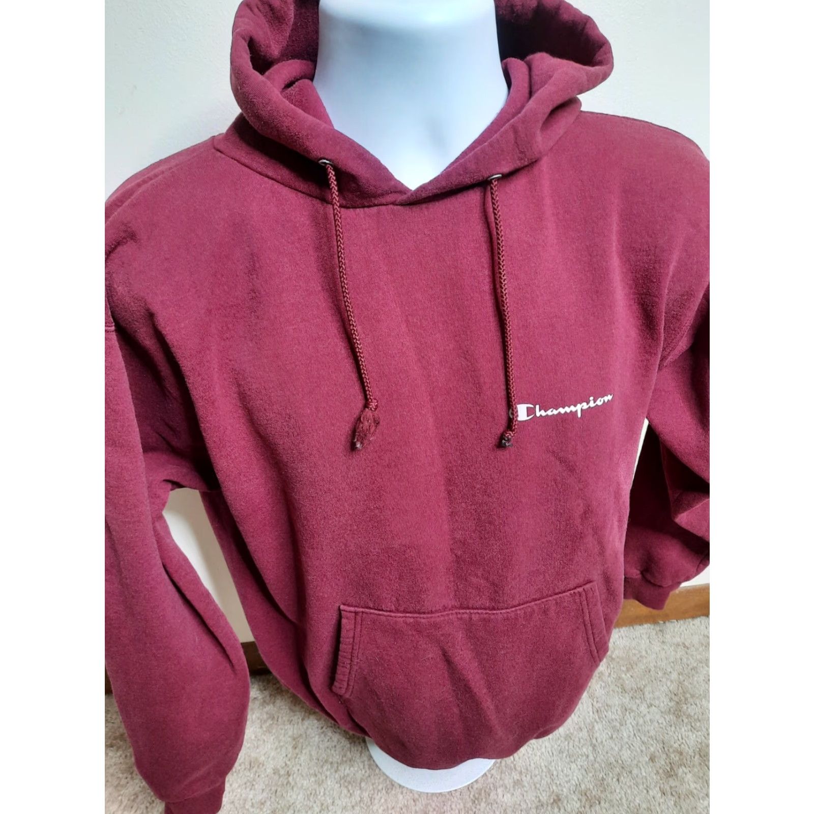 Champion VINTAGE Champion Hoodie Sweatshirt Red Spell Out Red Maroon Size Medium Womens Size M / US 6-8 / IT 42-44 - 6 Thumbnail
