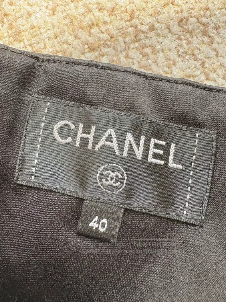 Chanel Chanel 20S roof series black mulberry silk irregular skirt Size 26" / US 2 / IT 38 - 5 Thumbnail