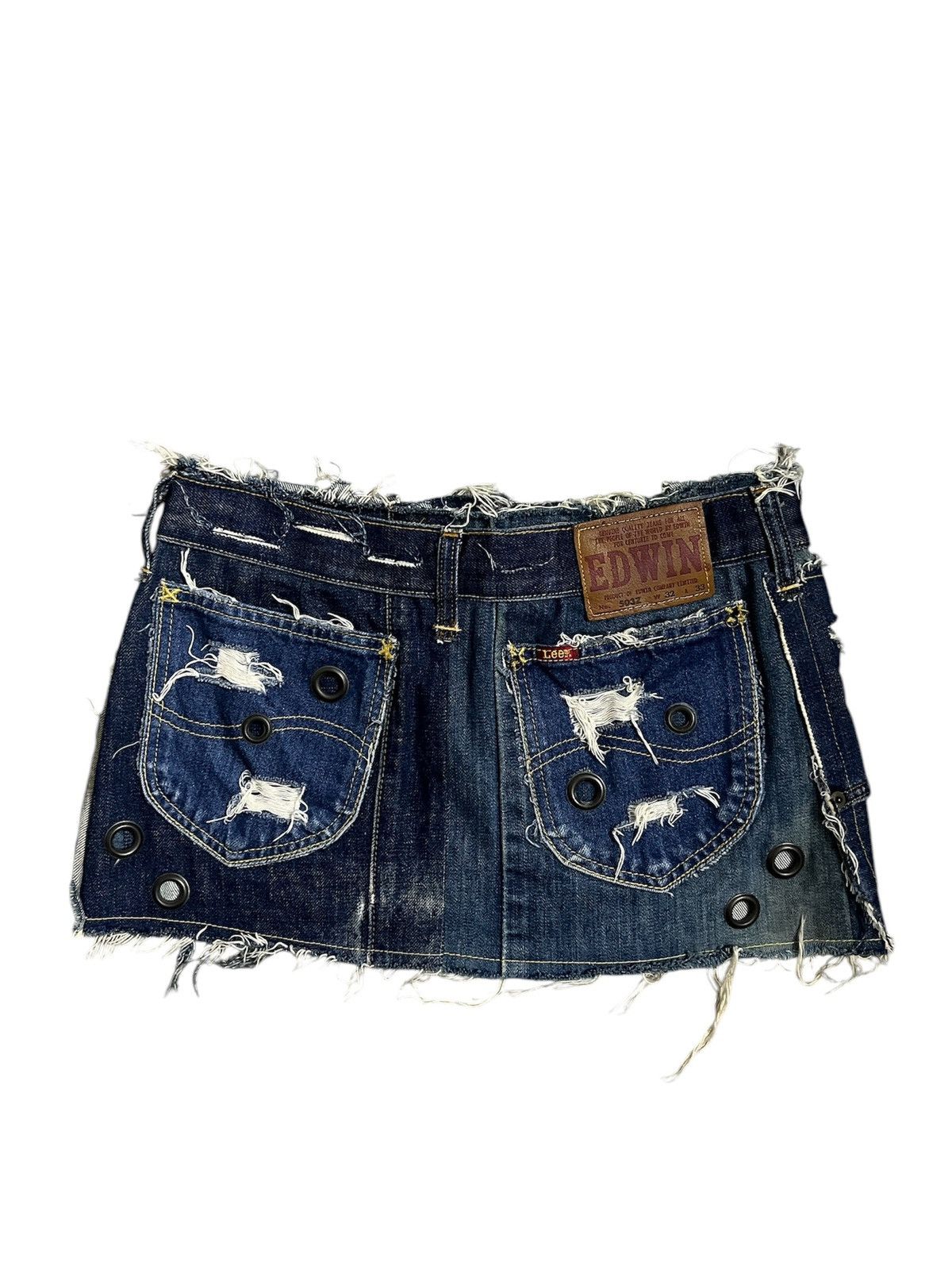 Japanese Brand Virgo remade patchwork denim mini skirt 💙🦋 Size 26" / US 2 / IT 38 - 4 Thumbnail