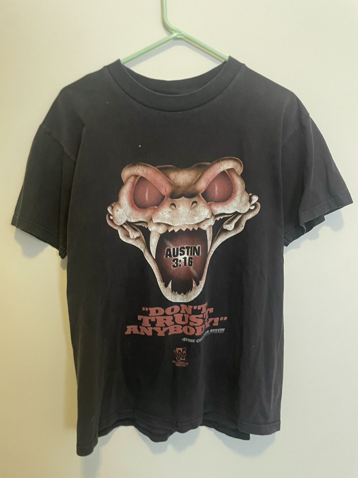 Other 90s WWF Stone Cold “Don’t Trust Anybody!” Tee Size US L / EU 52-54 / 3 - 1 Thumbnail