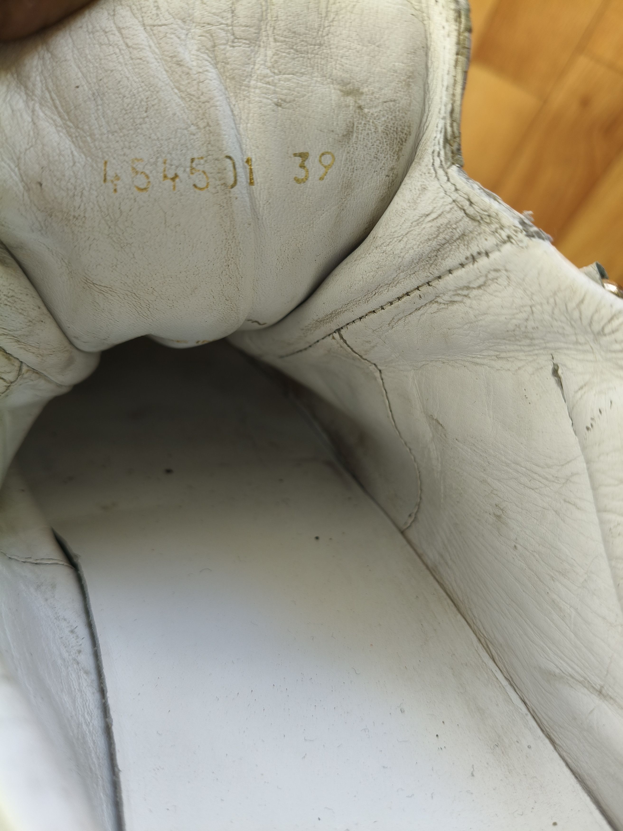 Balenciaga Balenciaga arena low top sneakers Size US 7 / EU 40 - 13 Thumbnail
