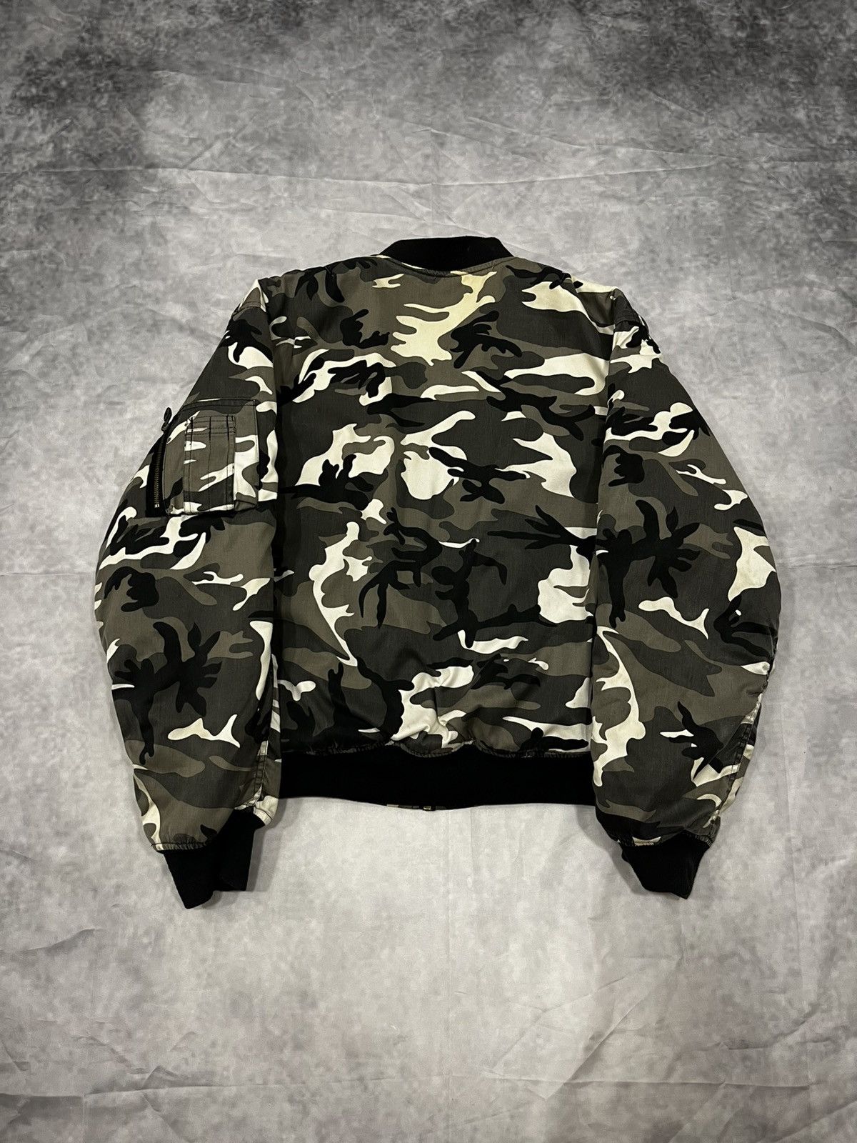 Vintage Vintage Camouflage Military Style Reversible Bomber Jacket Size US XL / EU 56 / 4 - 8 Thumbnail