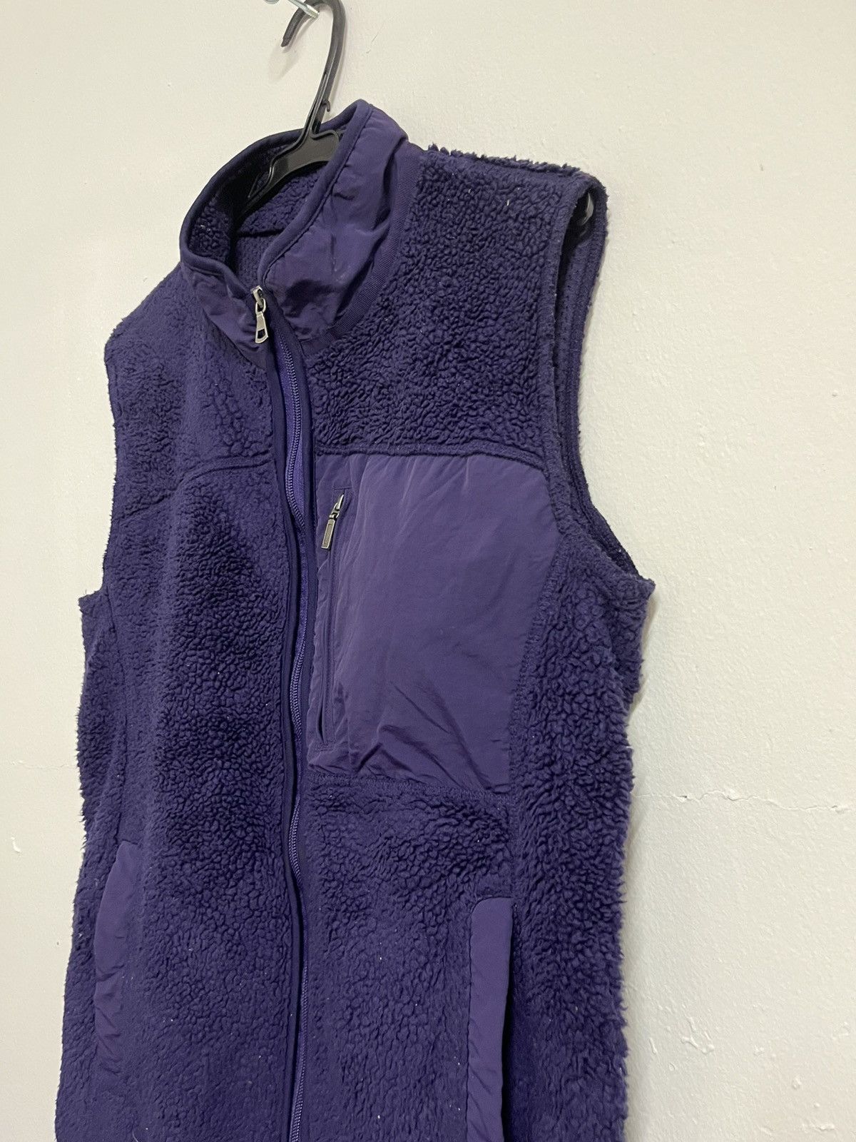 Mountain Hardwear Outdoor Wear DEEP PILE BULKY FLEECE technical Vests Size US L / EU 52-54 / 3 - 6 Thumbnail