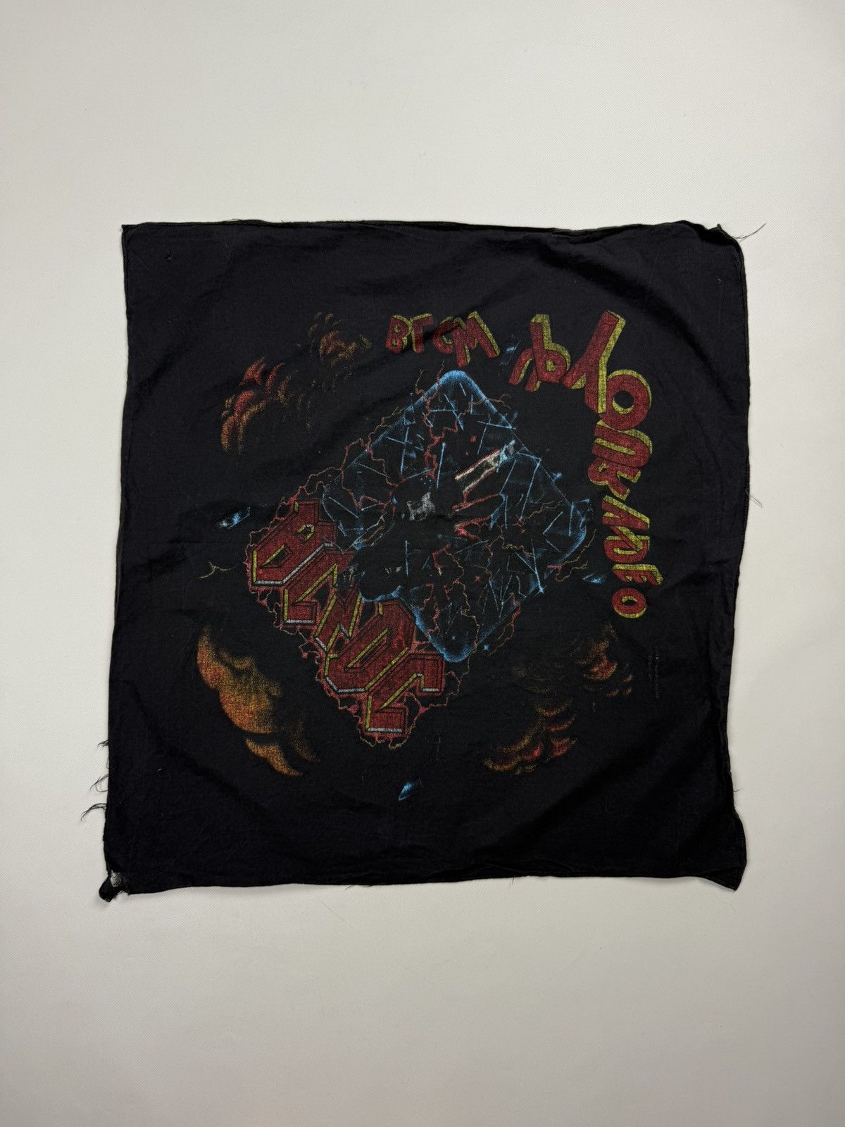 Band Tees × Vintage Vintage 1988 AC/DC Blow Up Your Video Handkerchief Size ONE SIZE - 13 Thumbnail
