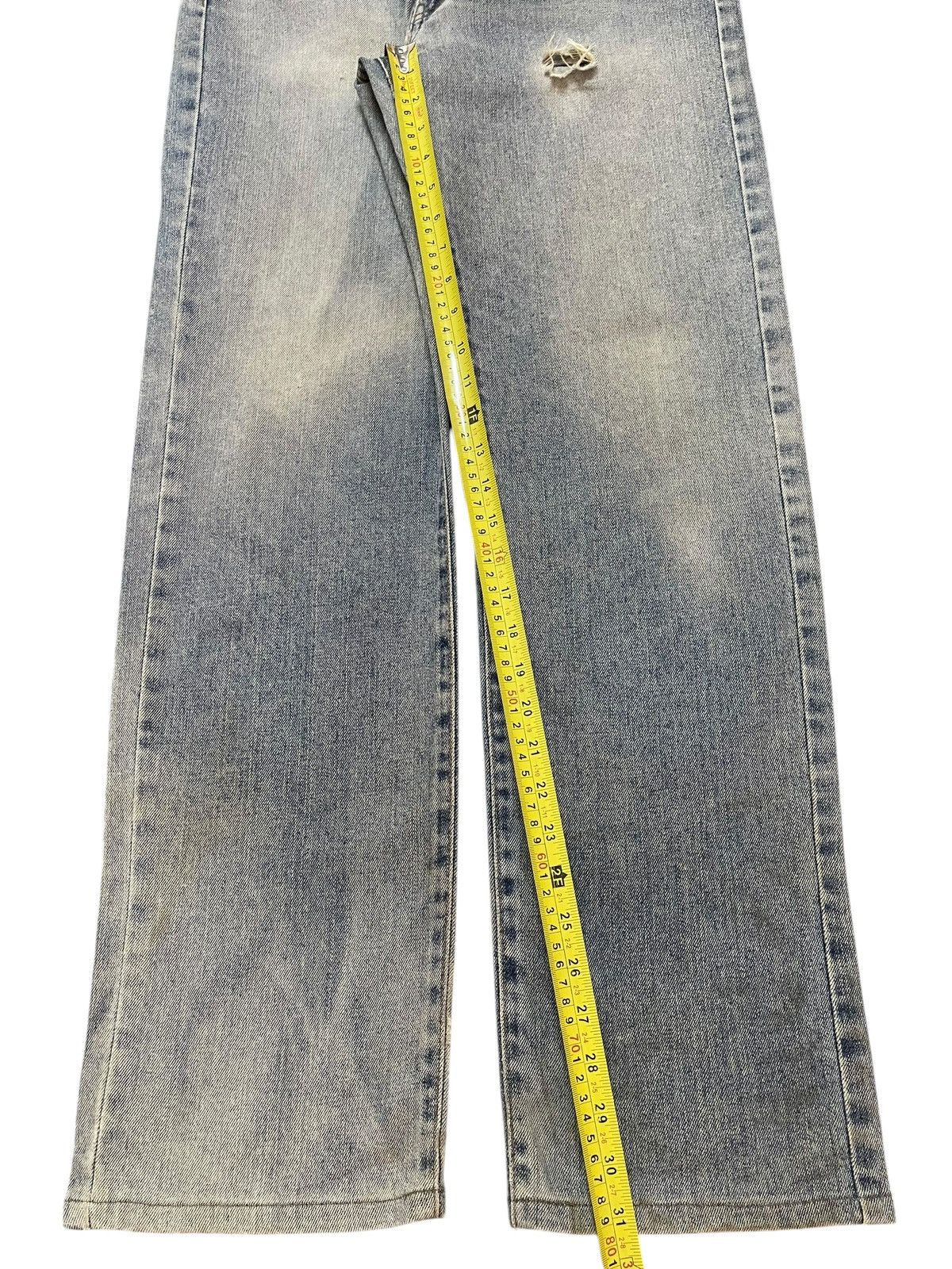 Japanese Brand Vintage Japanese Brand Blue Faded Wash Style Jeans Size US 33 - 13 Thumbnail