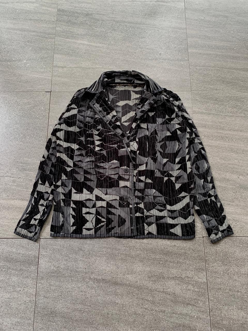 Issey Miyake FREE TAX! Pleated Printed Blazer Jacket Size US S / EU 44-46 / 1 - 1 Thumbnail