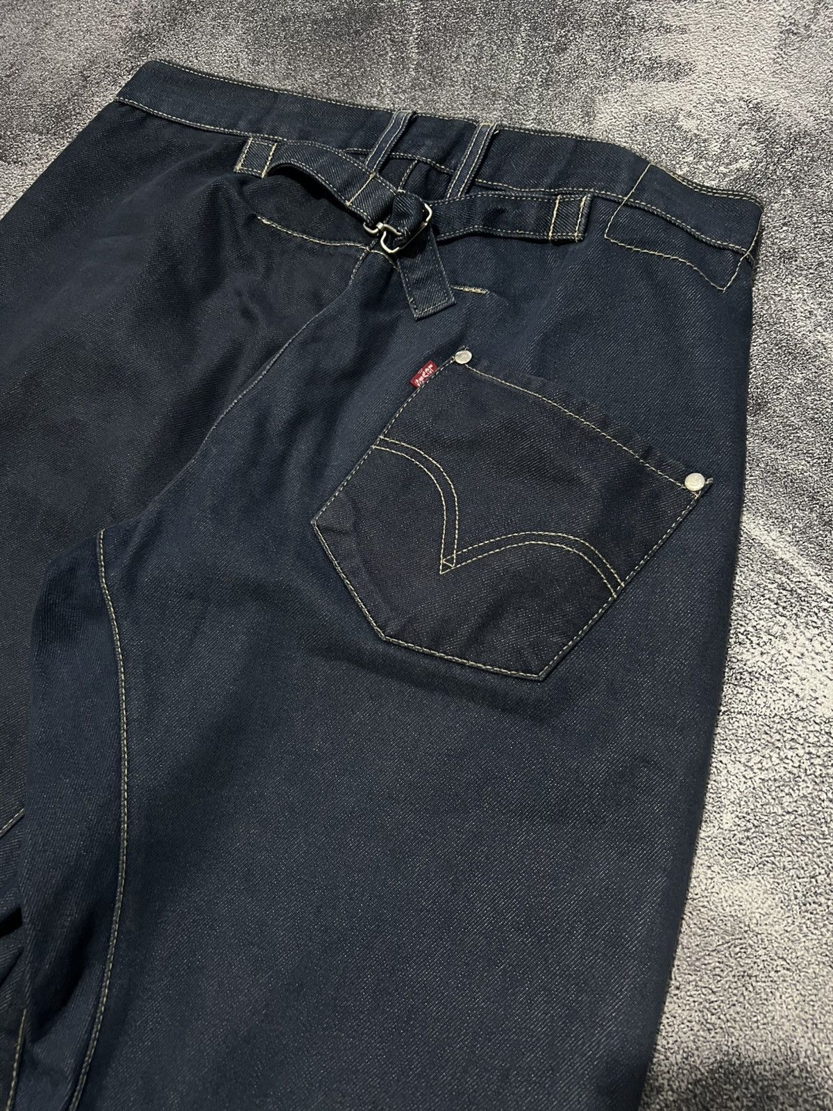 Levi's Vintage Clothing Levis Engineered Buckle Back Twisted Jeans Size US 31 - 3 Thumbnail