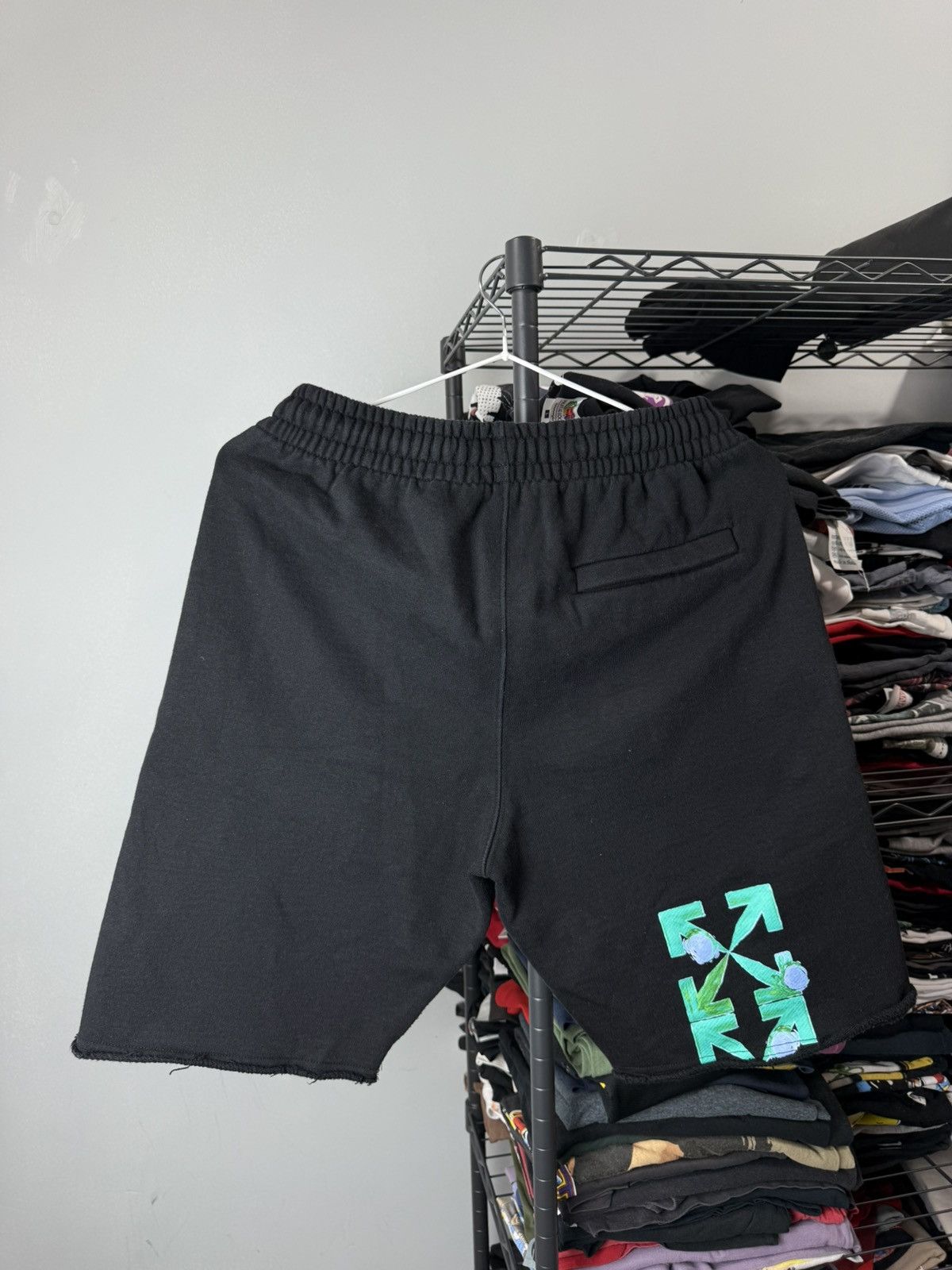 Off-White Off-White Tornado Arrows Sweat Shorts Hype Size US 30 / EU 46 - 1 Thumbnail