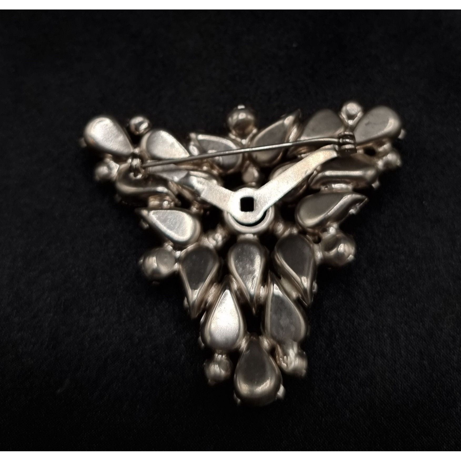 Vintage Rare Find Vintage 1950's Sapphire Blue Rhinestone Brooch Wit Size ONE SIZE - 5 Thumbnail