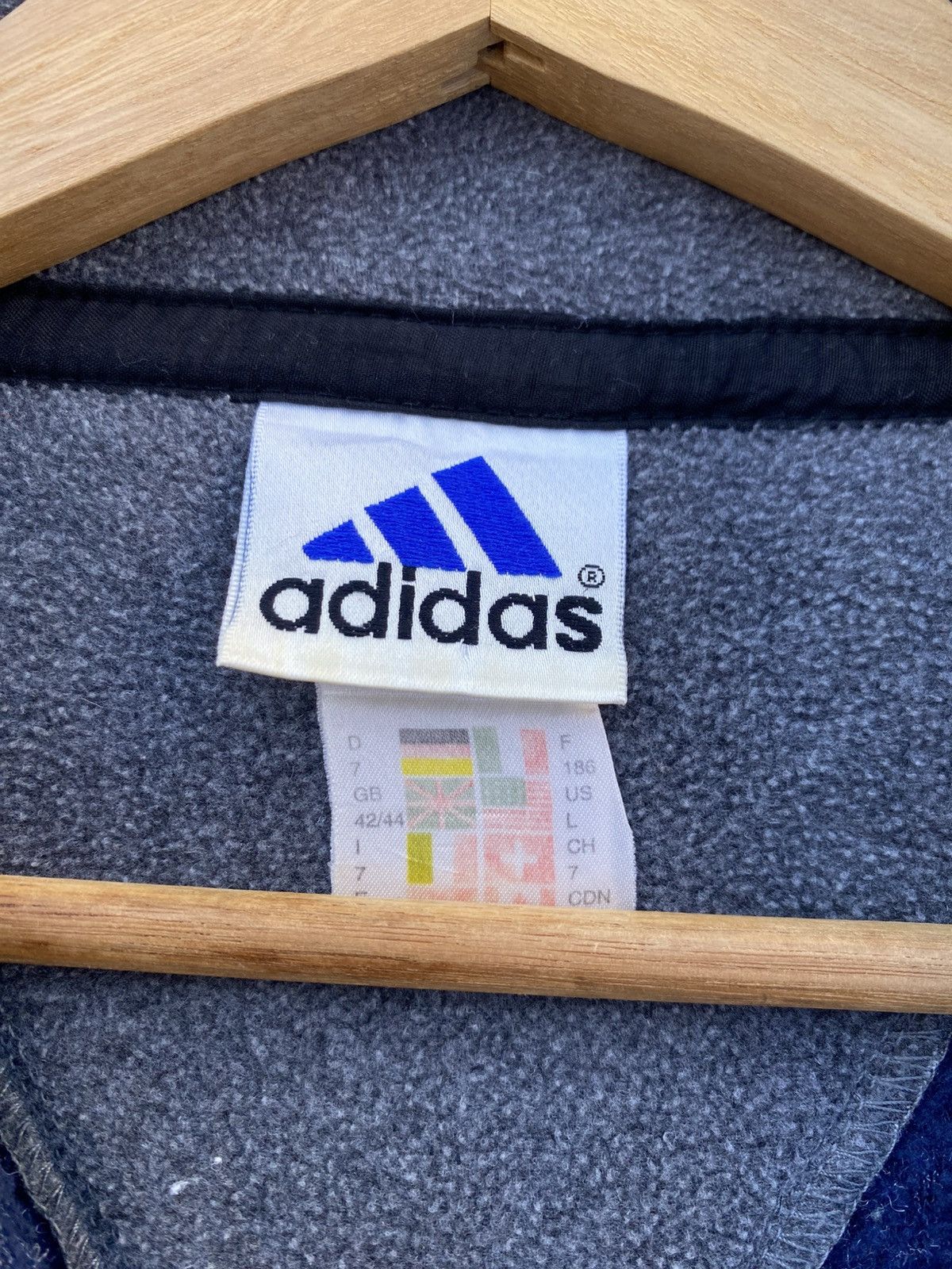 Adidas Rare ADIDAS Blue Sweater Size US L / EU 52-54 / 3 - 14 Thumbnail