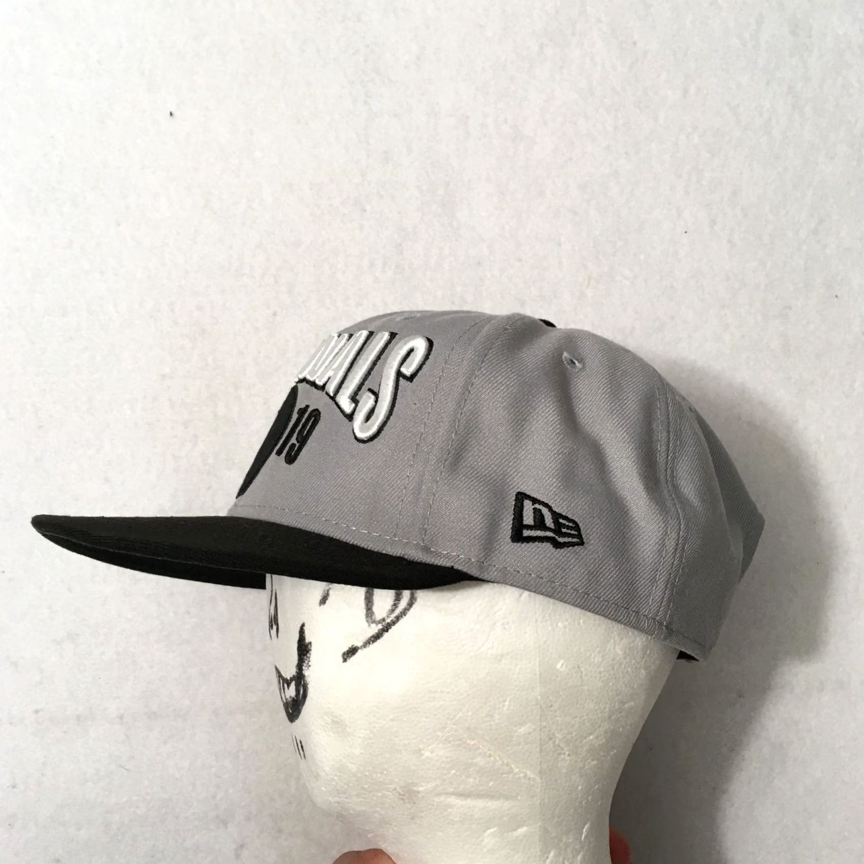 New Era New Era NBA Golden State Warriors 9FIFTY Champions Hat 2019 Finals Hat Adjustable Gray Snapback Men Size Adjustable Cap Size ONE SIZE - 5 Thumbnail