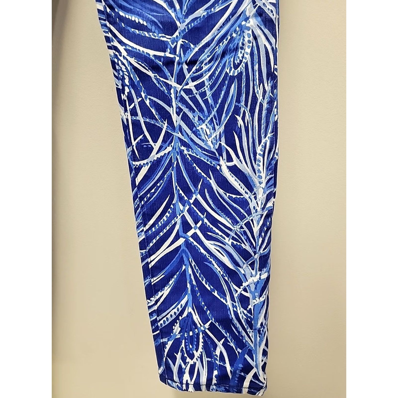 Lilly Pulitzer NWT Lilly Pulitzer Skinny Crop Pants Womens 10 Twilight Blue Size 32" / US 10 / IT 46 - 6 Thumbnail