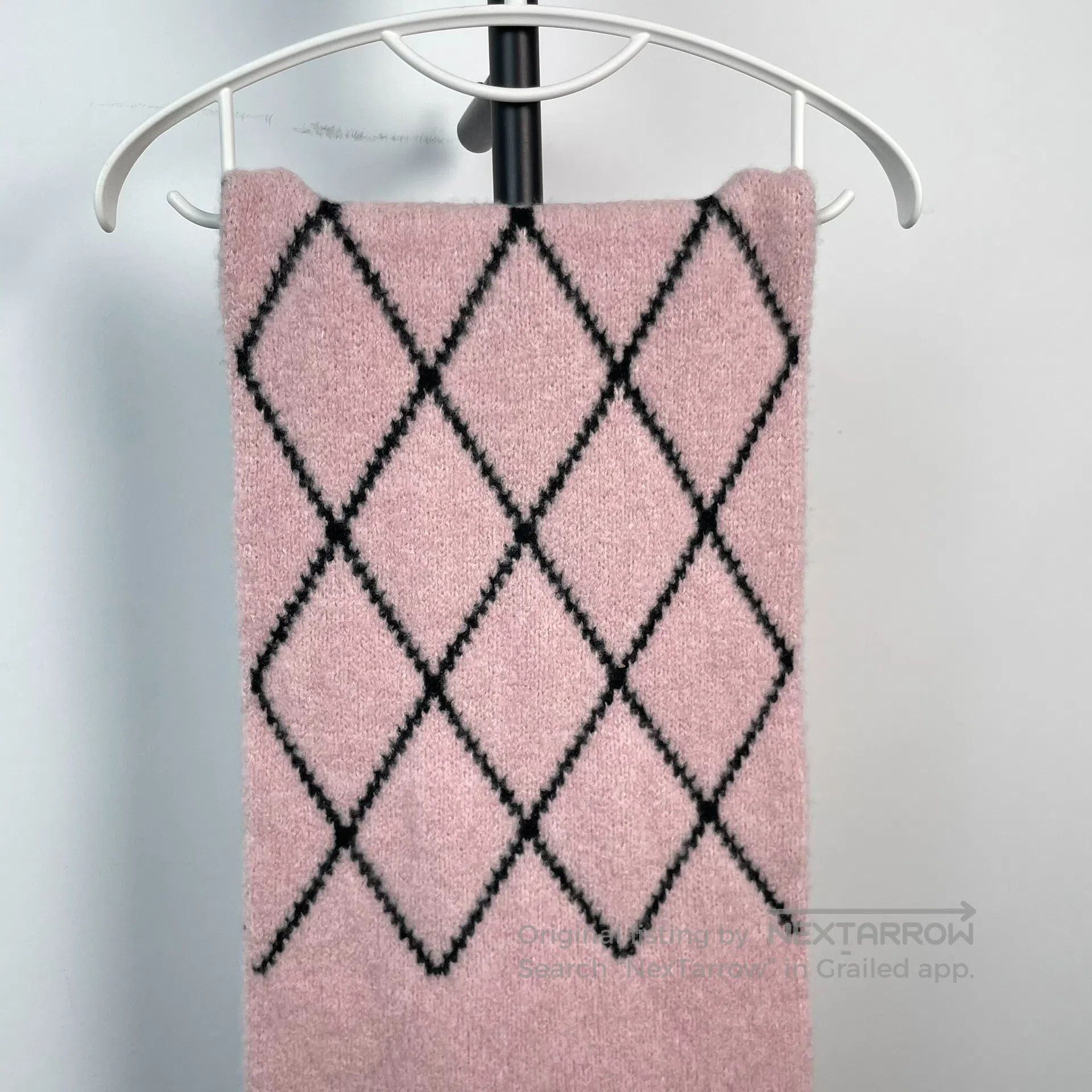 Chanel Chanel Pink and black double C logo lozenge patterned cash Size ONE SIZE - 3 Thumbnail