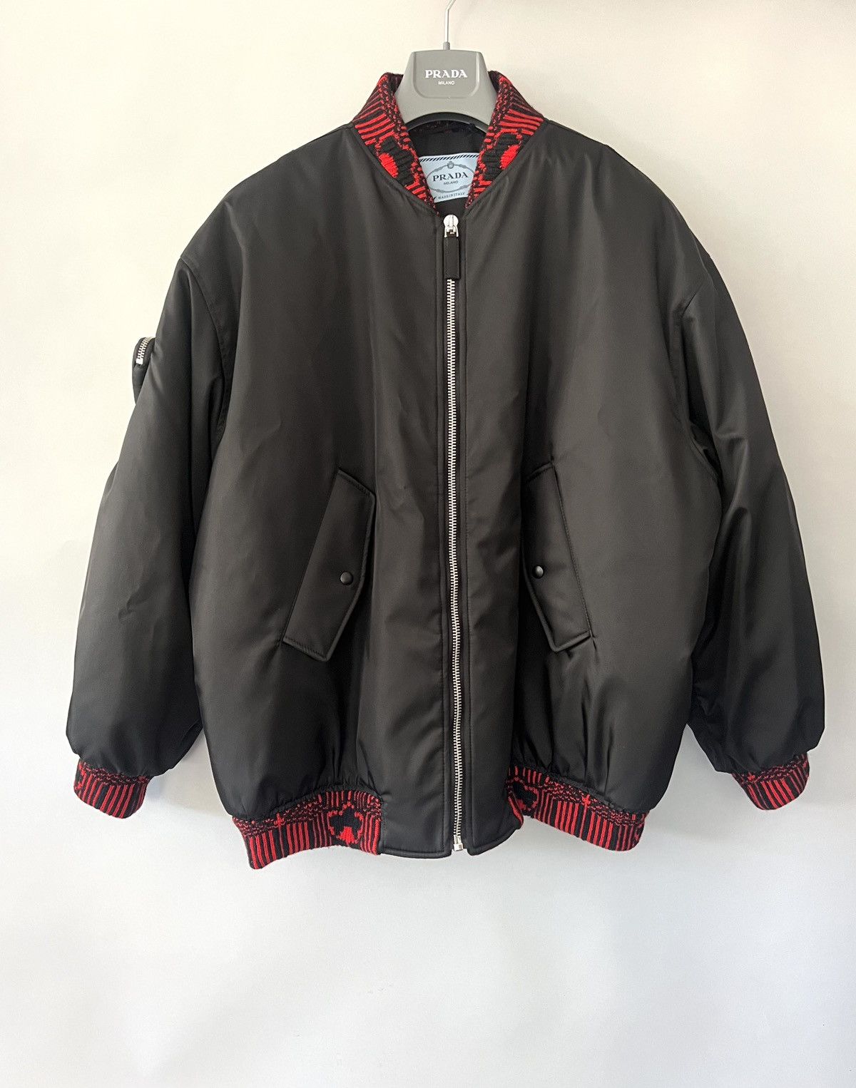 Prada 🔥RUNWAY🔥48HRS SPECIAL🔥Prada Re-Nylon Bomber Size US S / EU 44-46 / 1 - 5 Thumbnail