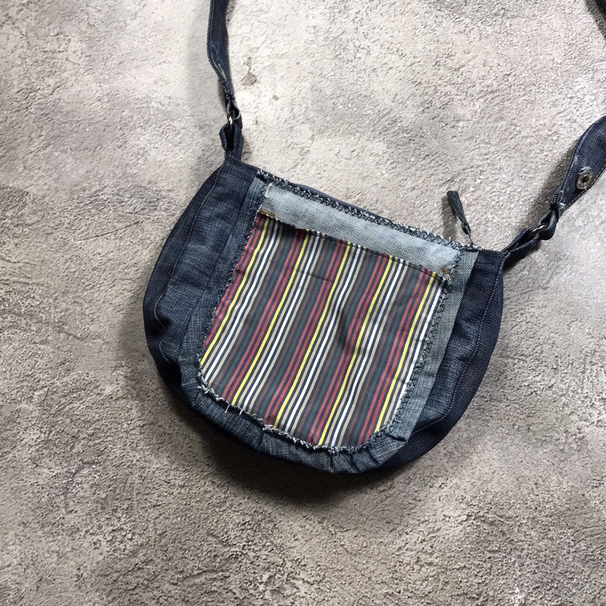 Vintage Vintage 90s Japanese Striped Crossbody Bag Tactical Y2K OS Size ONE SIZE - 2 Thumbnail