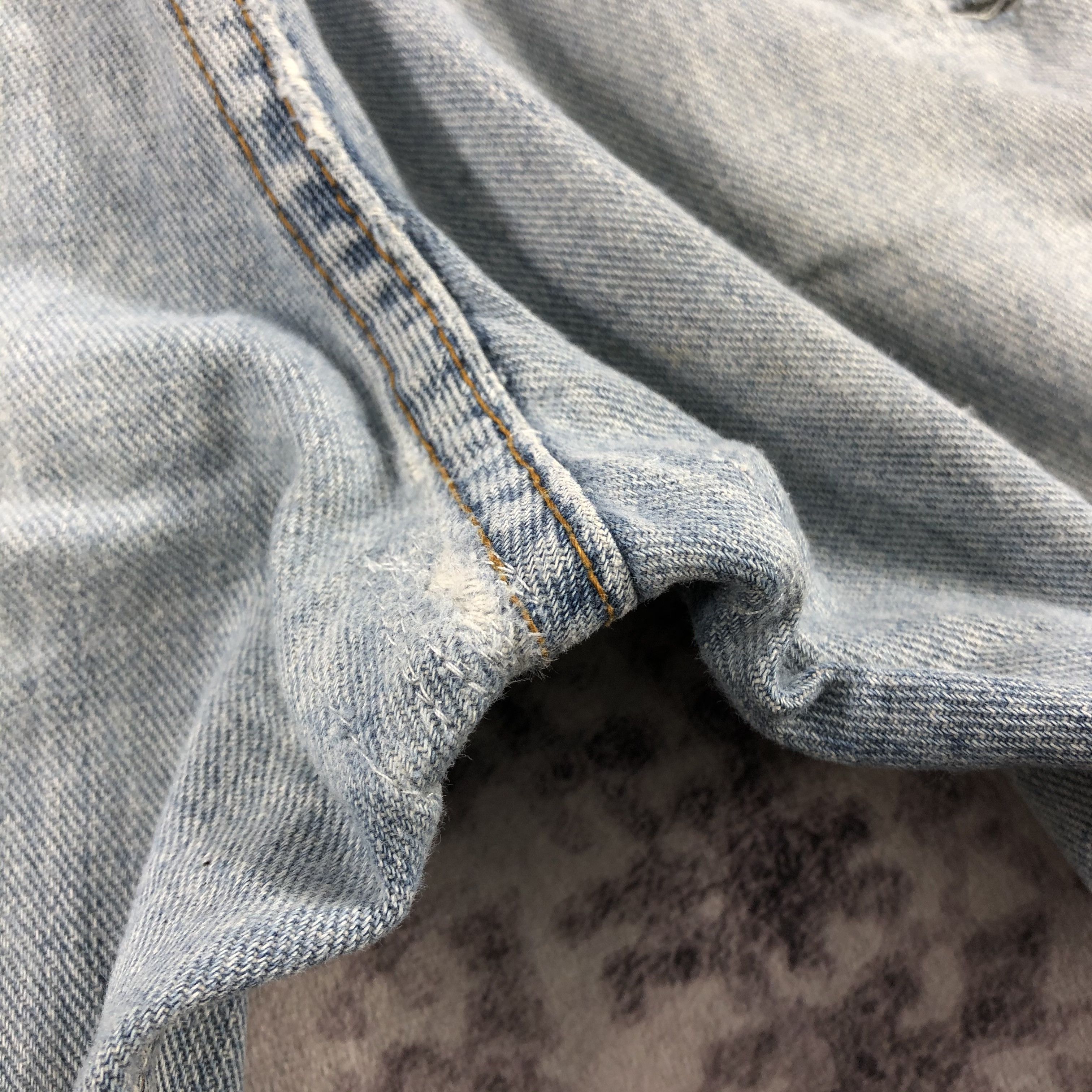 Levi's × Vintage Vintage Light Wash Levis 505 Jeans-JM2493 Size US 35 - 9 Thumbnail